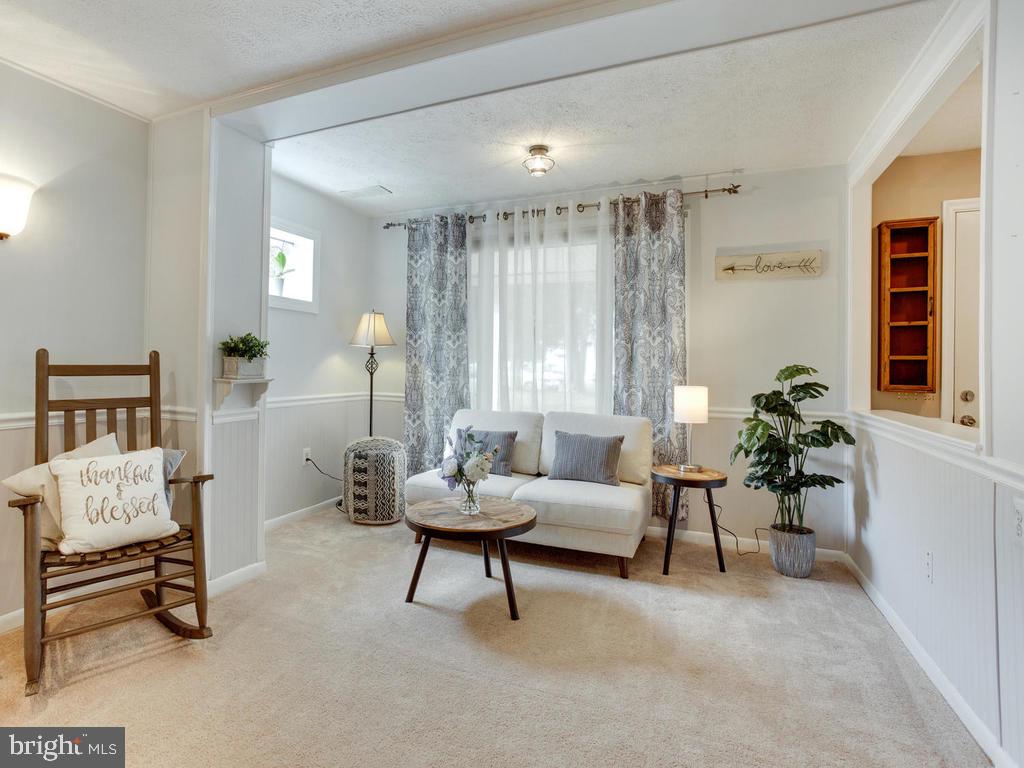 LOCH HAVEN BEACH - Residential