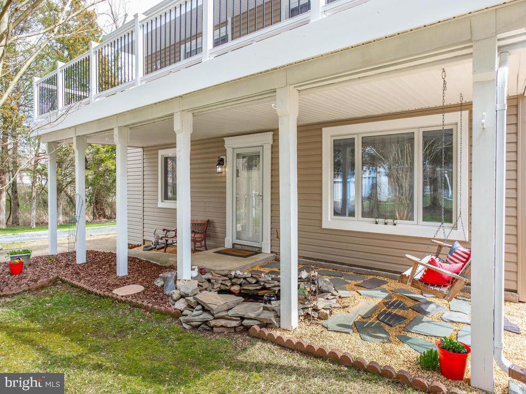 LOCH HAVEN BEACH - Residential