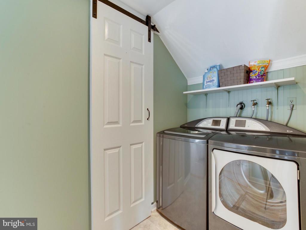 LOCH HAVEN BEACH - Residential