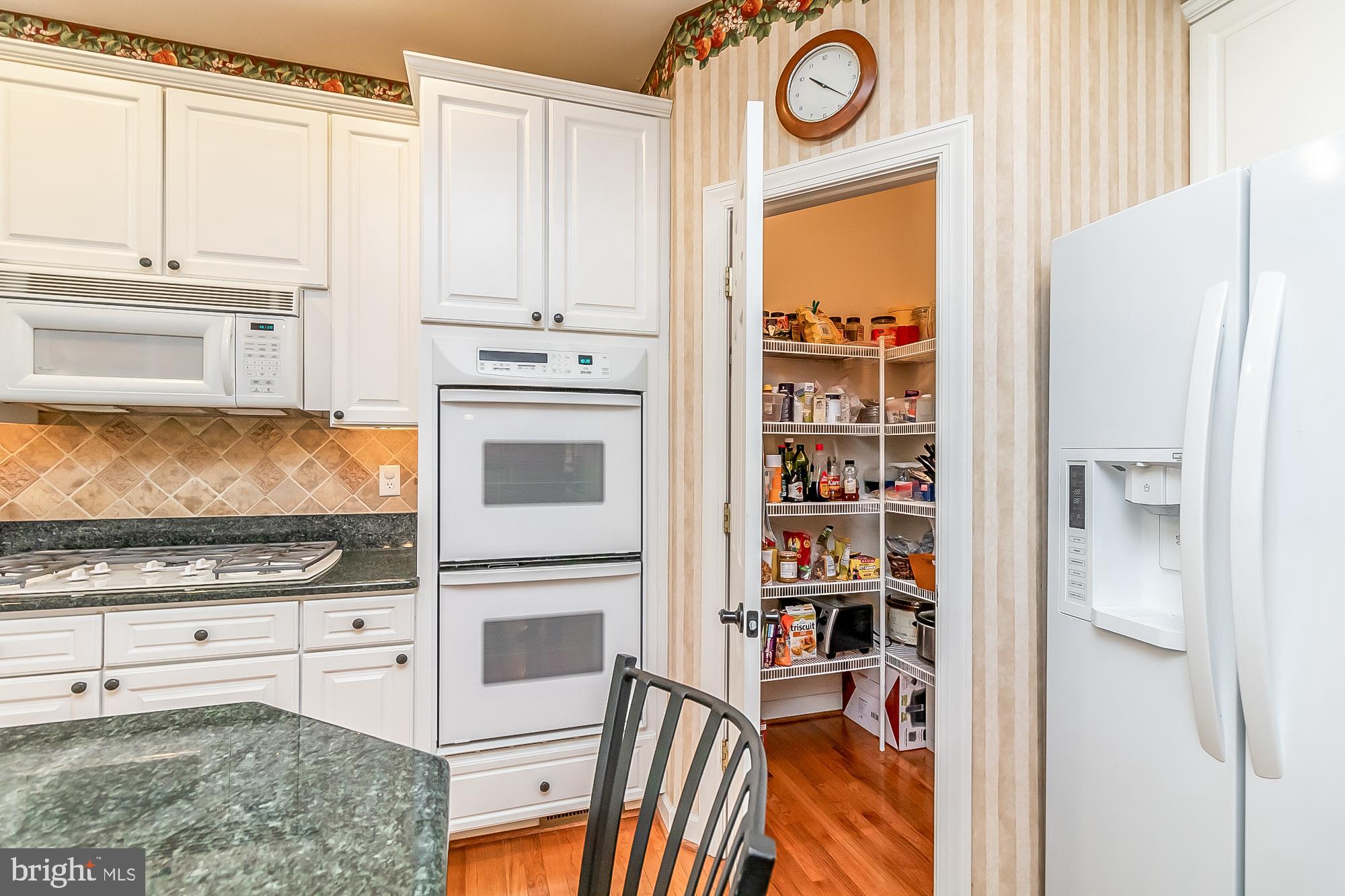 FOX CHASE - Residential