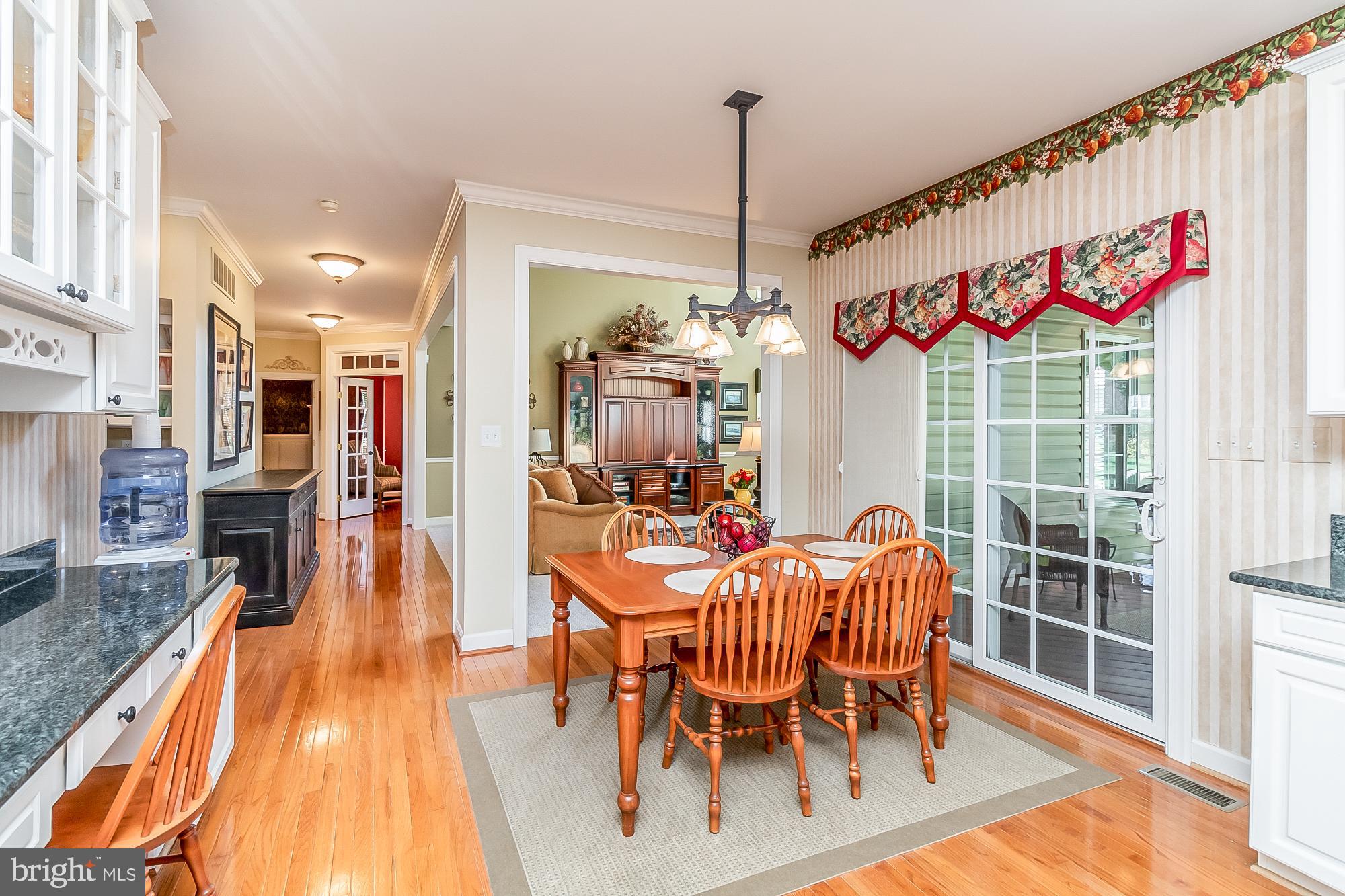 FOX CHASE - Residential