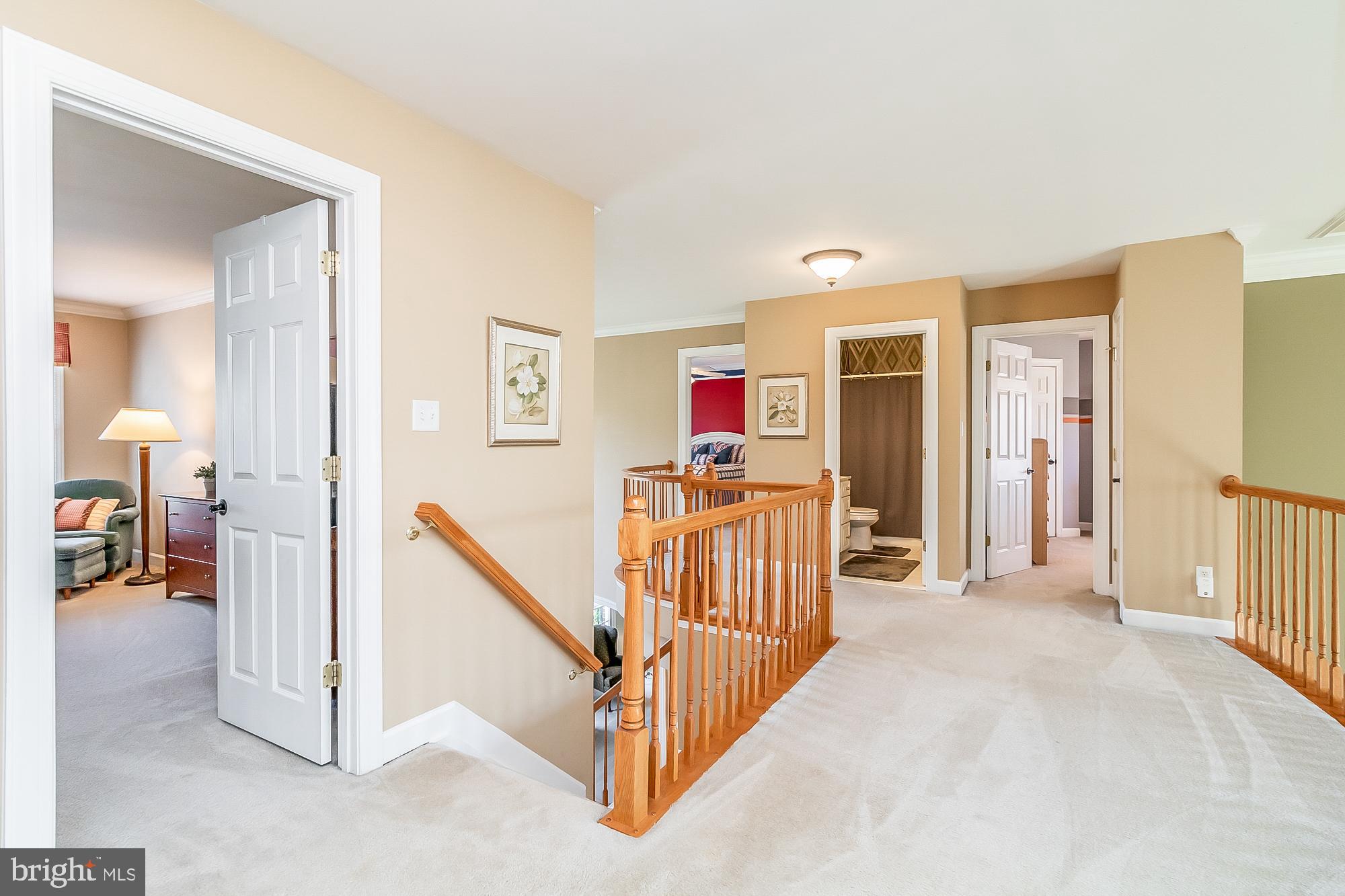 FOX CHASE - Residential