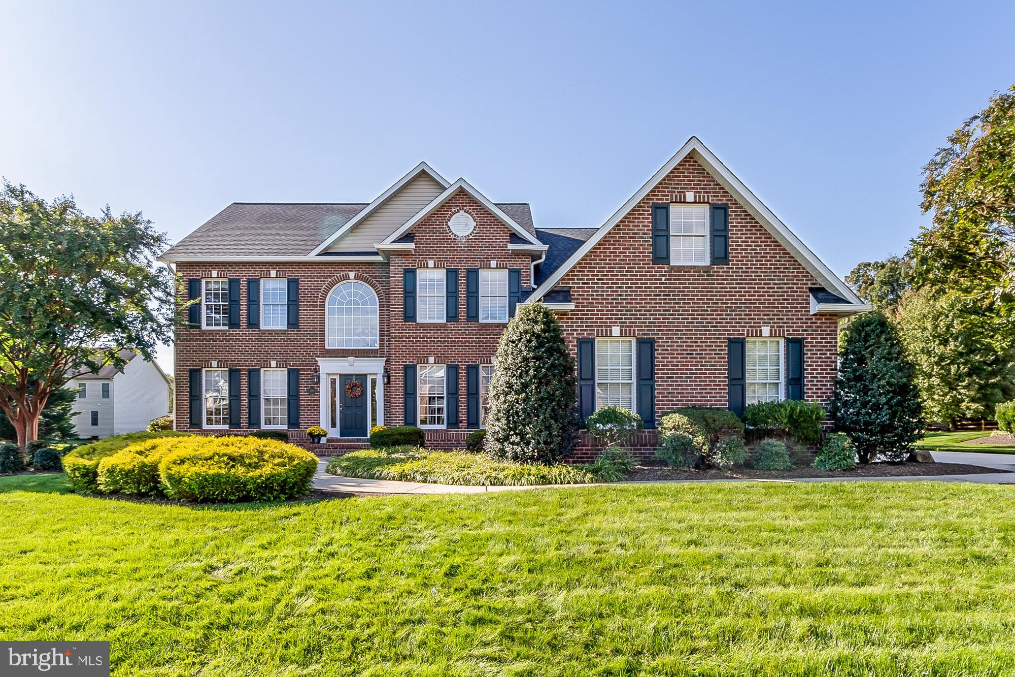 FOX CHASE - Residential