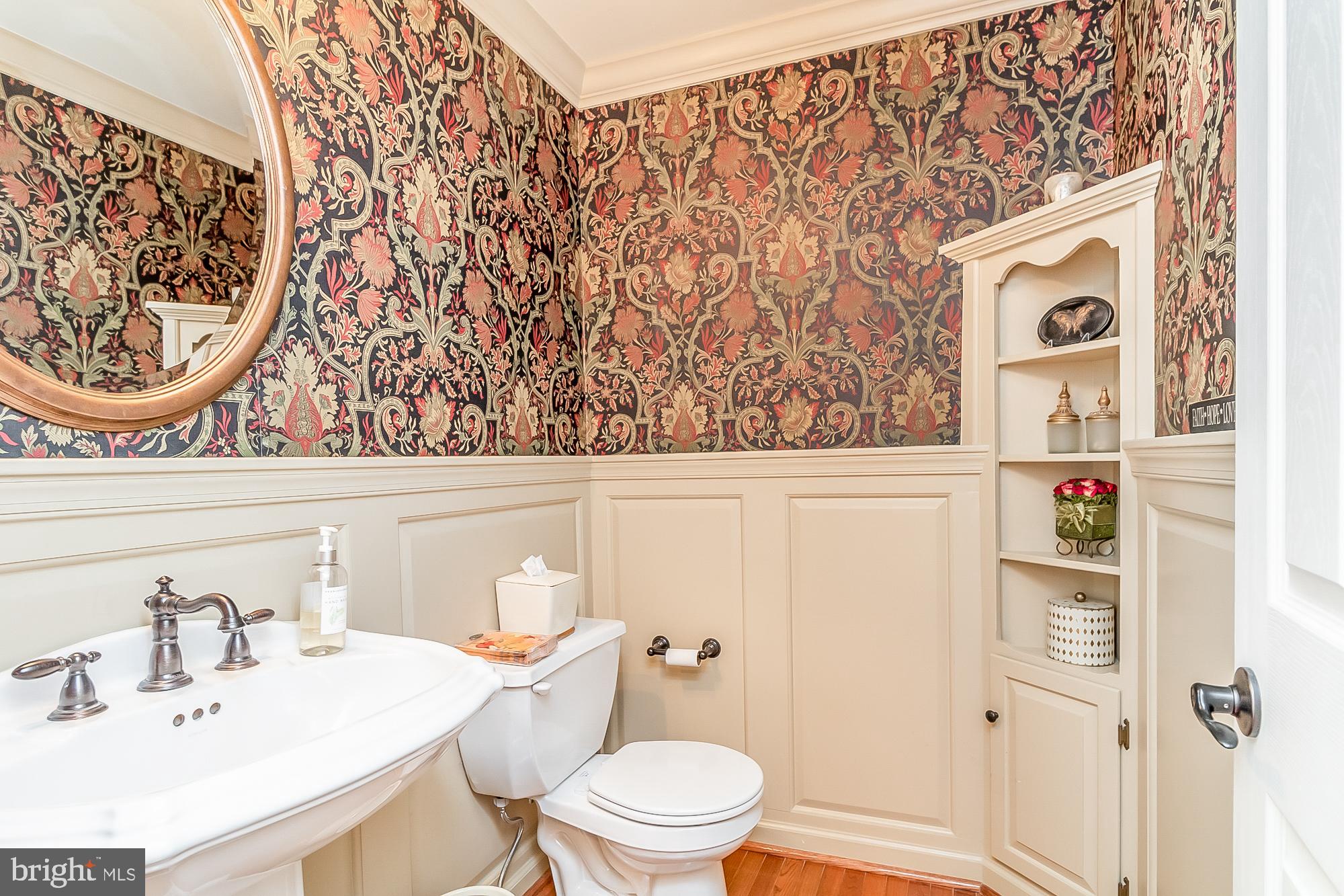 FOX CHASE - Residential