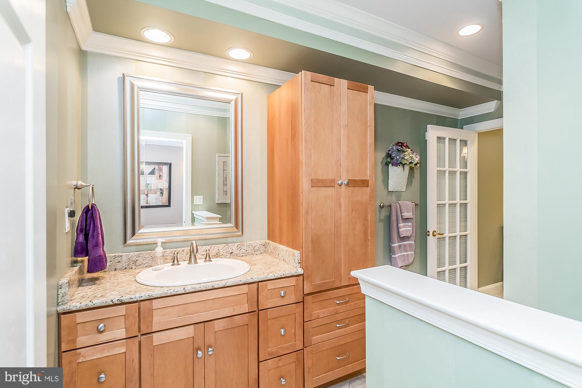 FOX CHASE - Residential