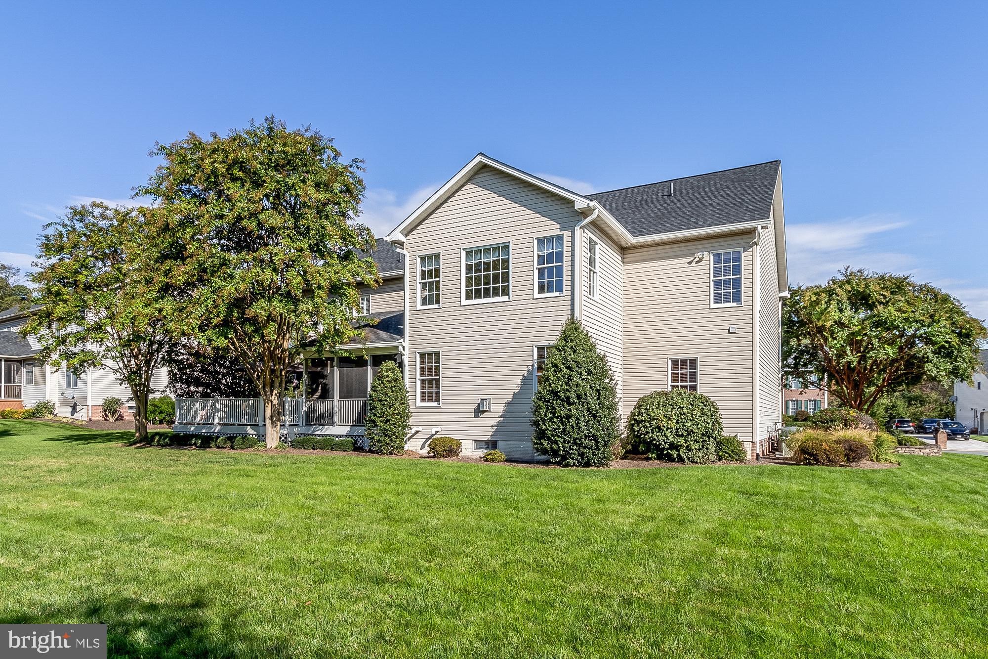 FOX CHASE - Residential