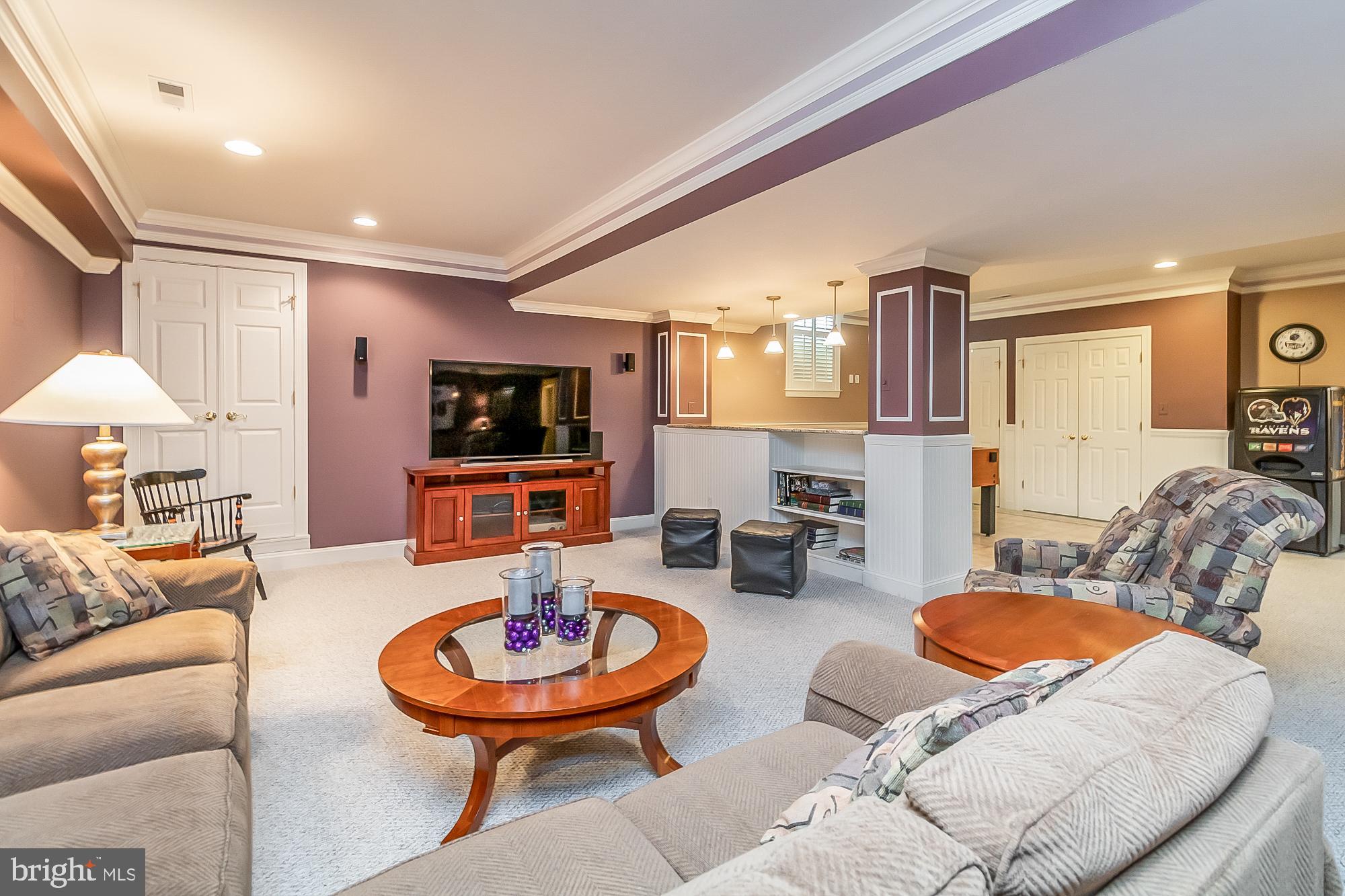 FOX CHASE - Residential