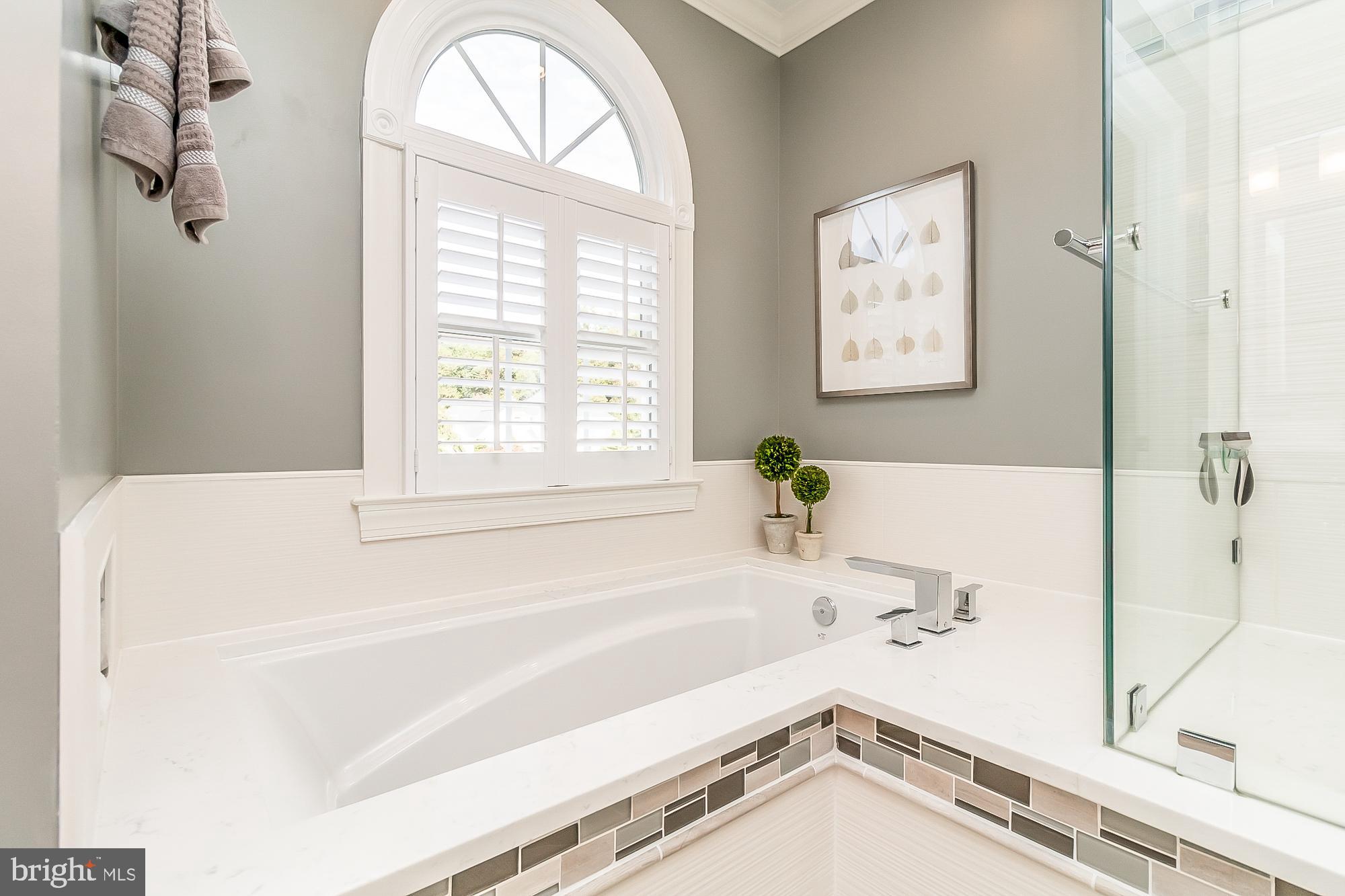 FOX CHASE - Residential