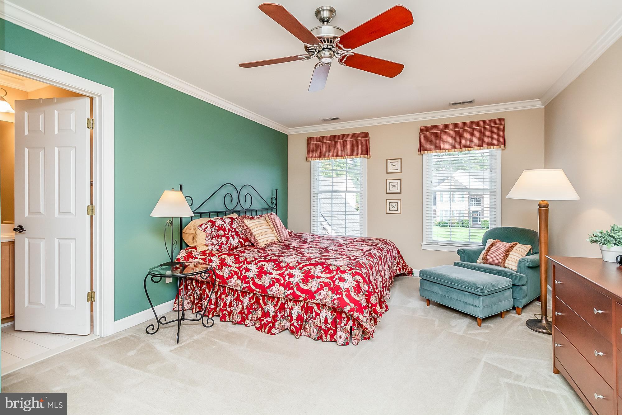 FOX CHASE - Residential