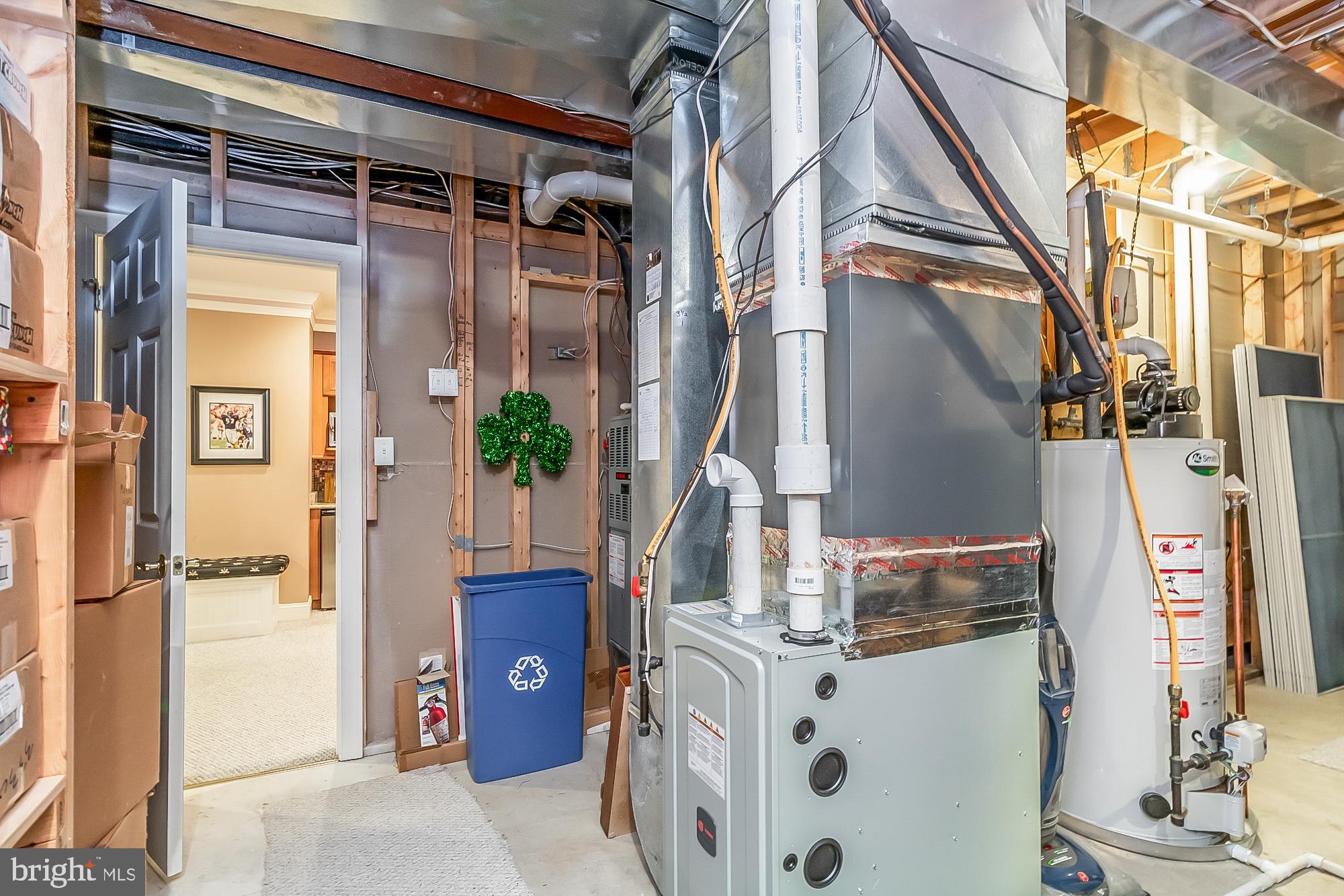 FOX CHASE - Residential