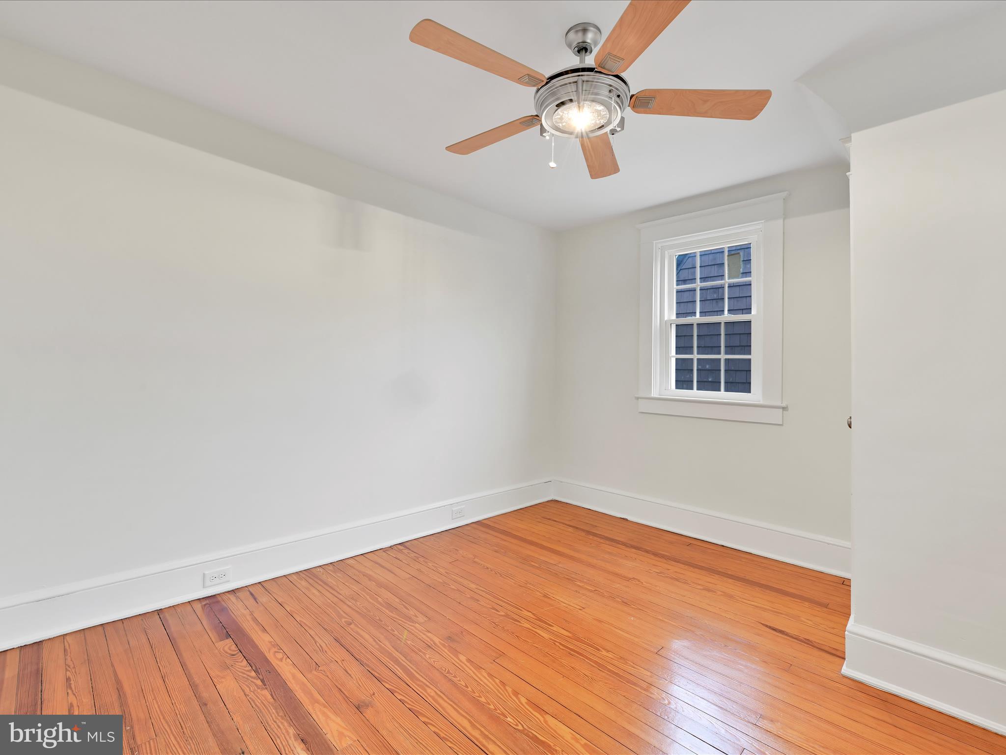 SCHOOL LANE HILLS ESTATES - Residential