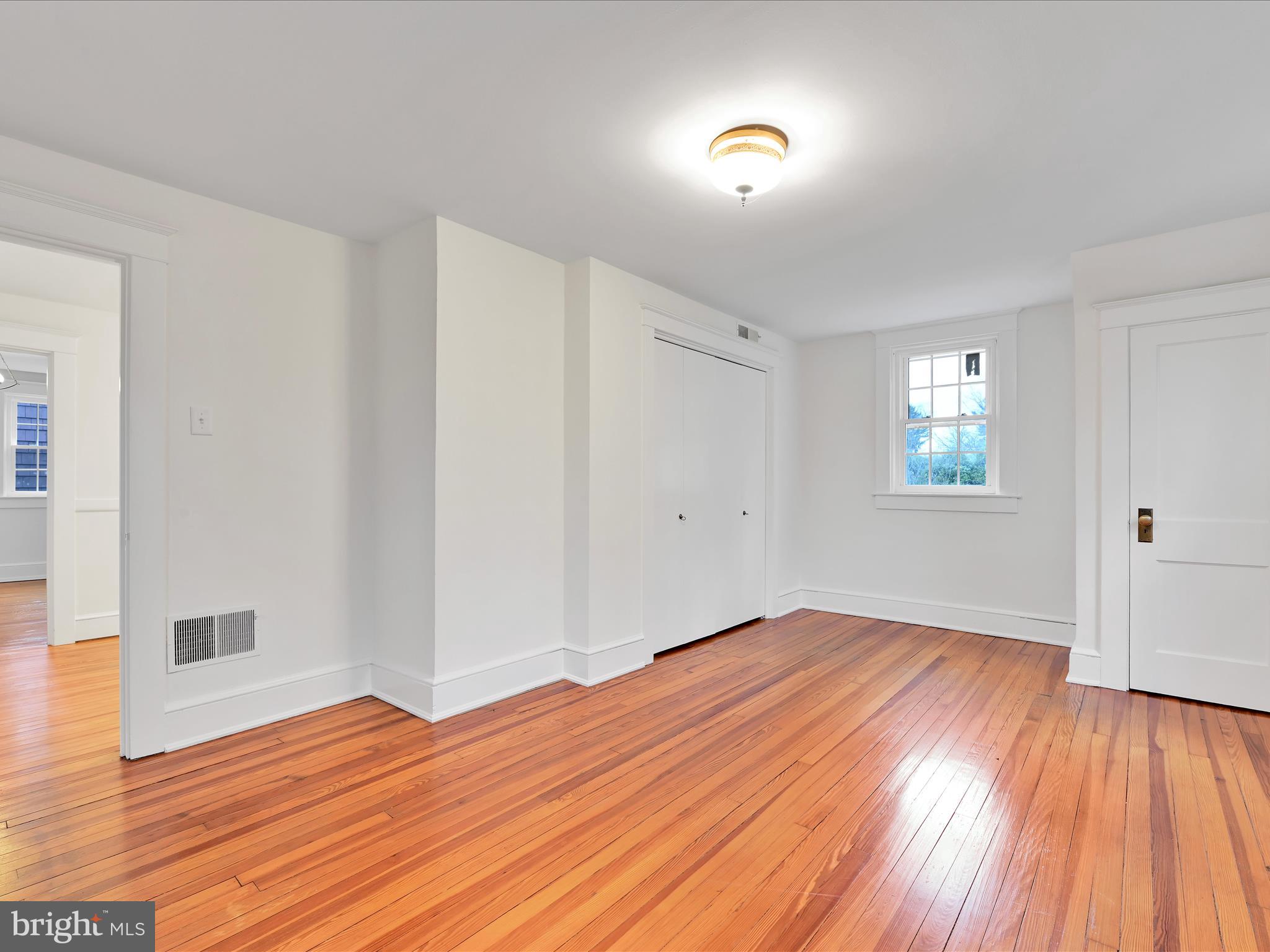 SCHOOL LANE HILLS ESTATES - Residential