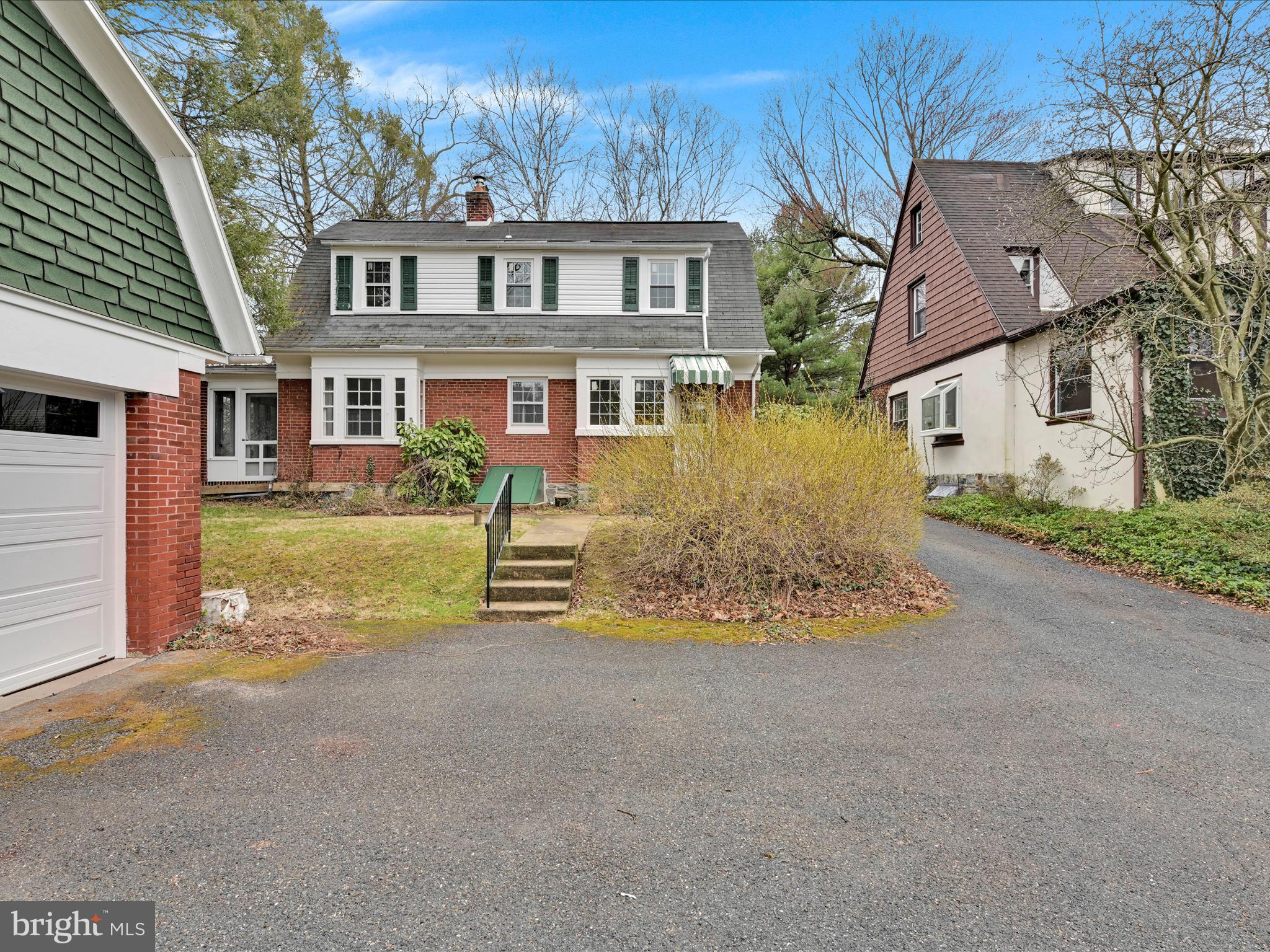 SCHOOL LANE HILLS ESTATES - Residential