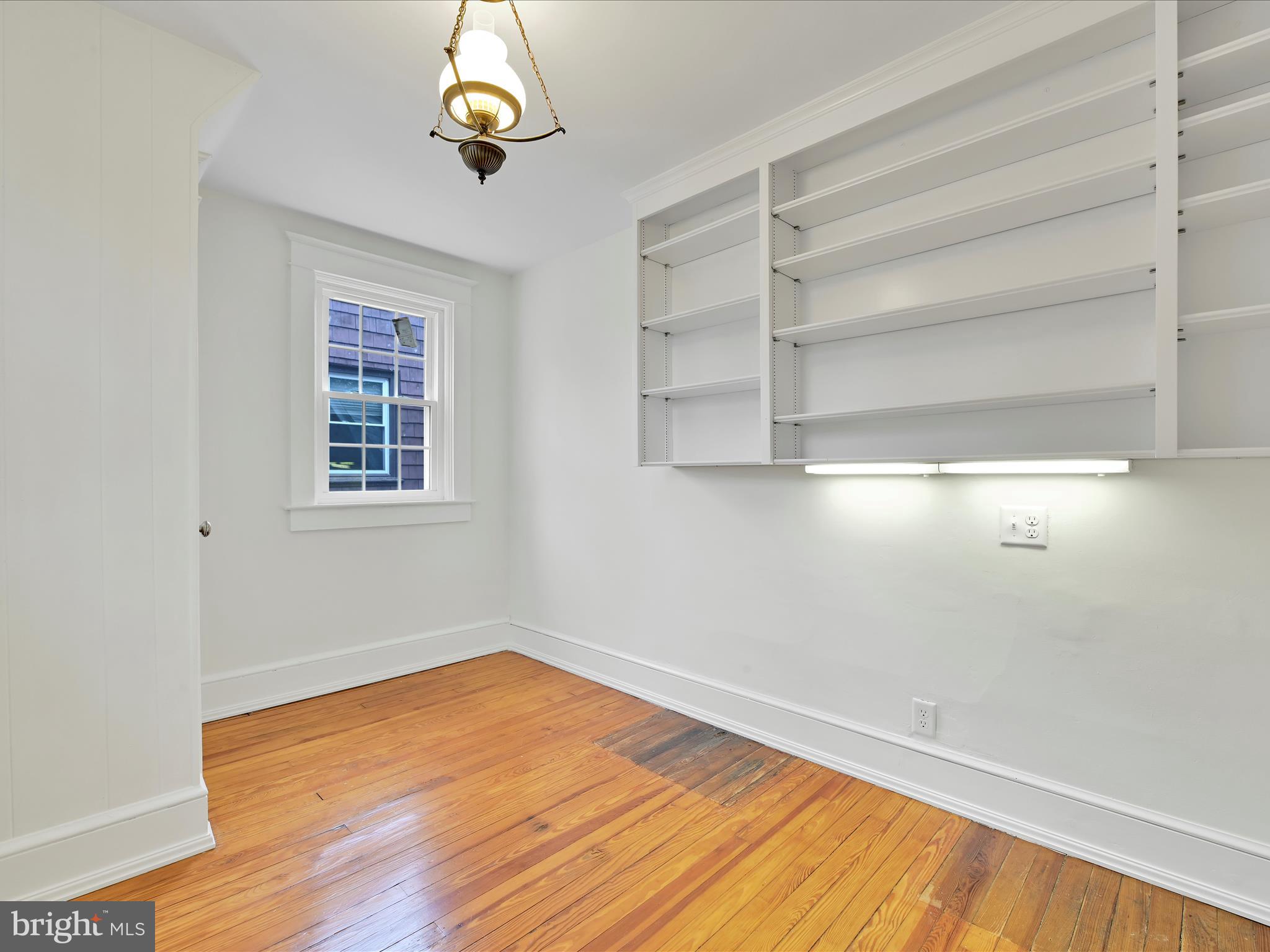 SCHOOL LANE HILLS ESTATES - Residential