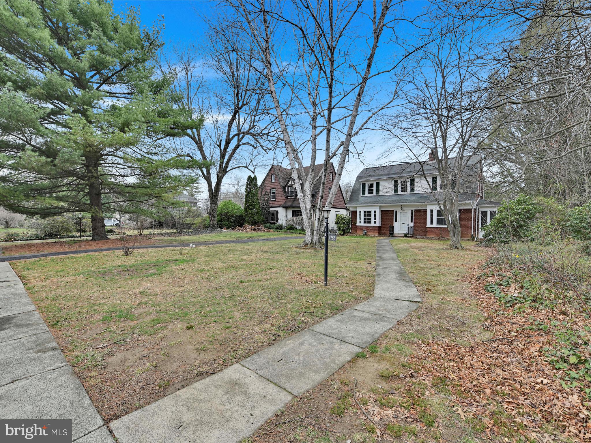 SCHOOL LANE HILLS ESTATES - Residential