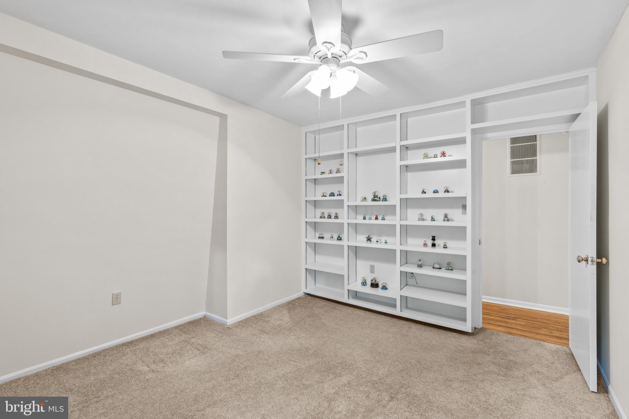 INVERNESS FOREST - Residential