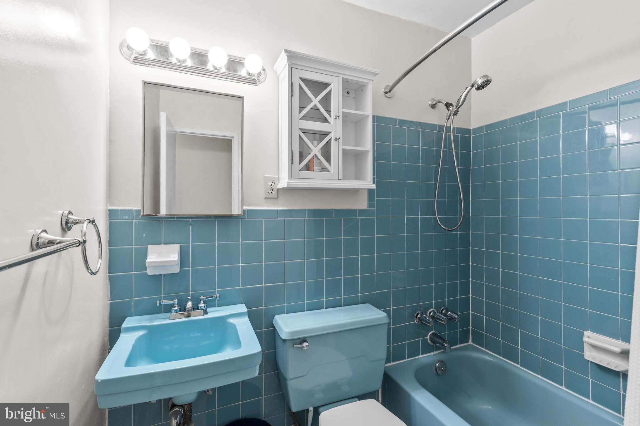 INVERNESS FOREST - Residential