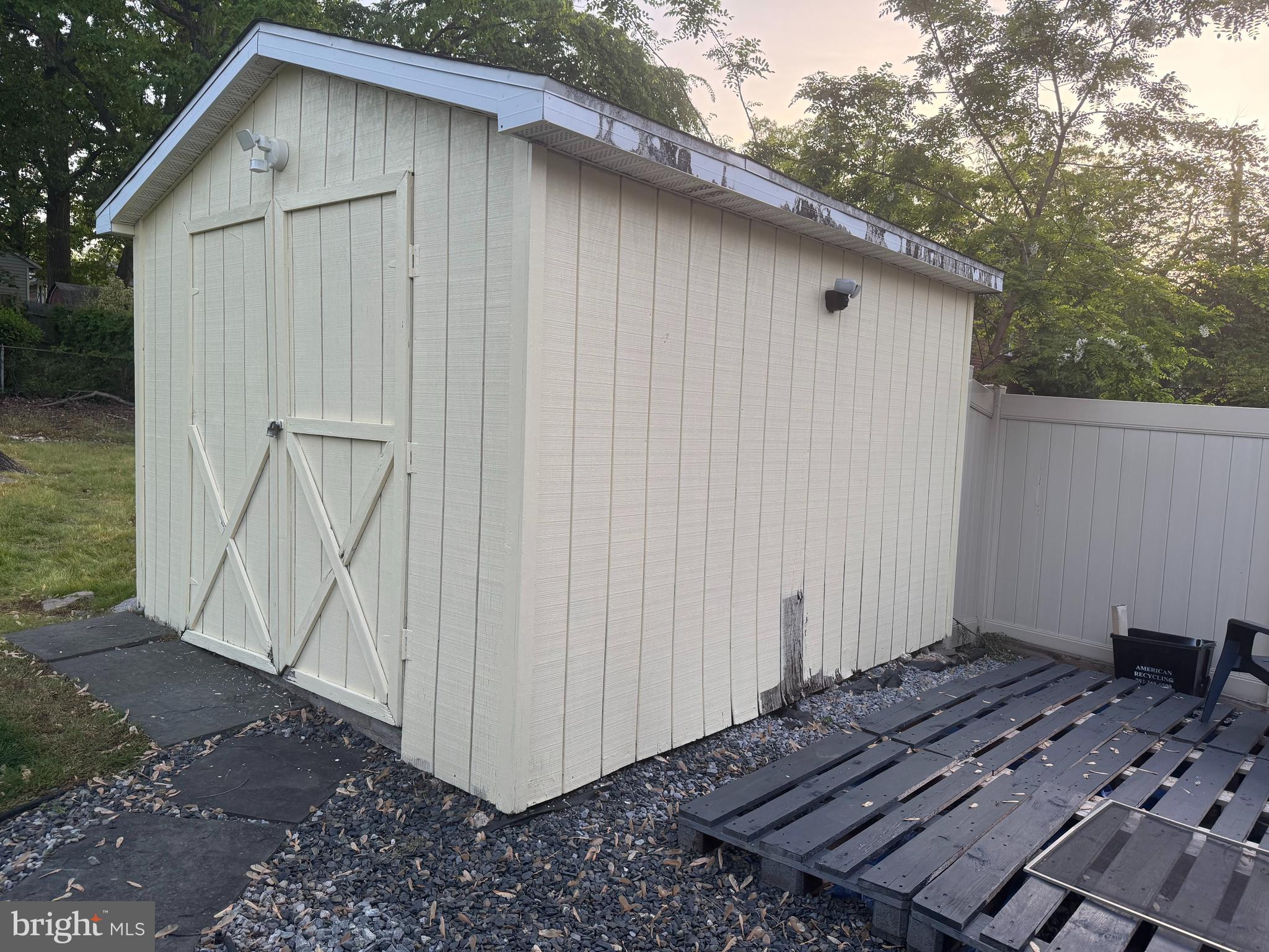 CALVERTON - Residential