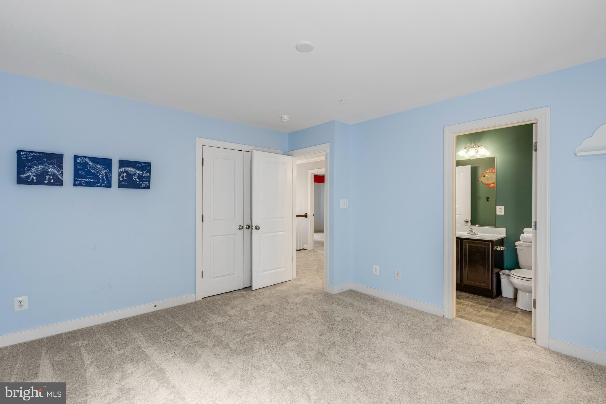 TRACEY'S CROSSING - Residential