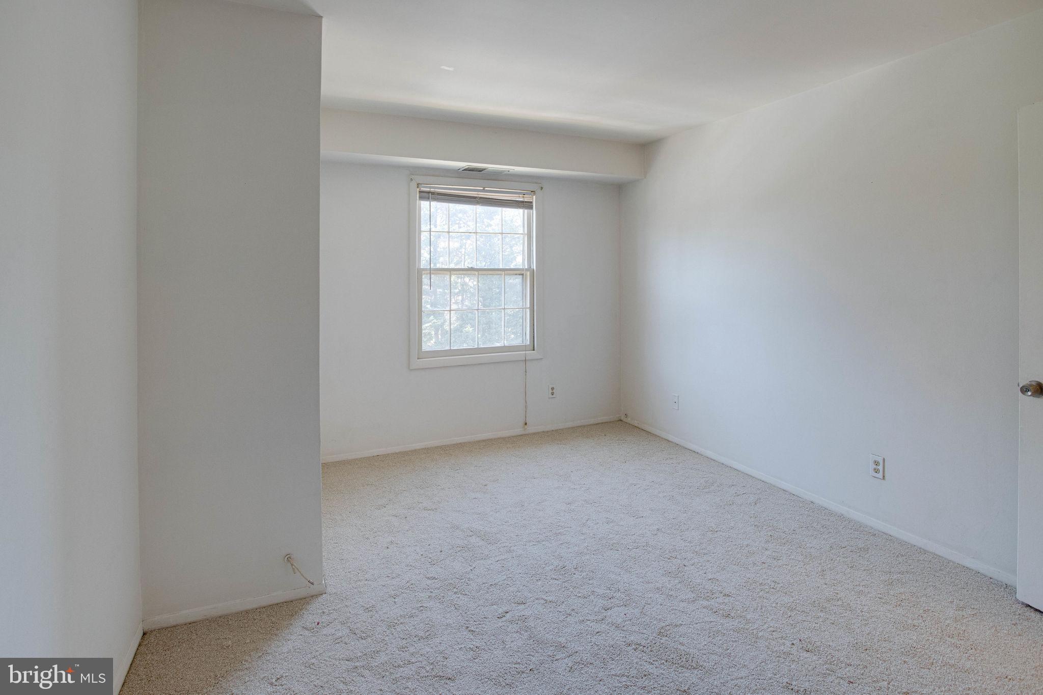 LYNDHURST - Residential