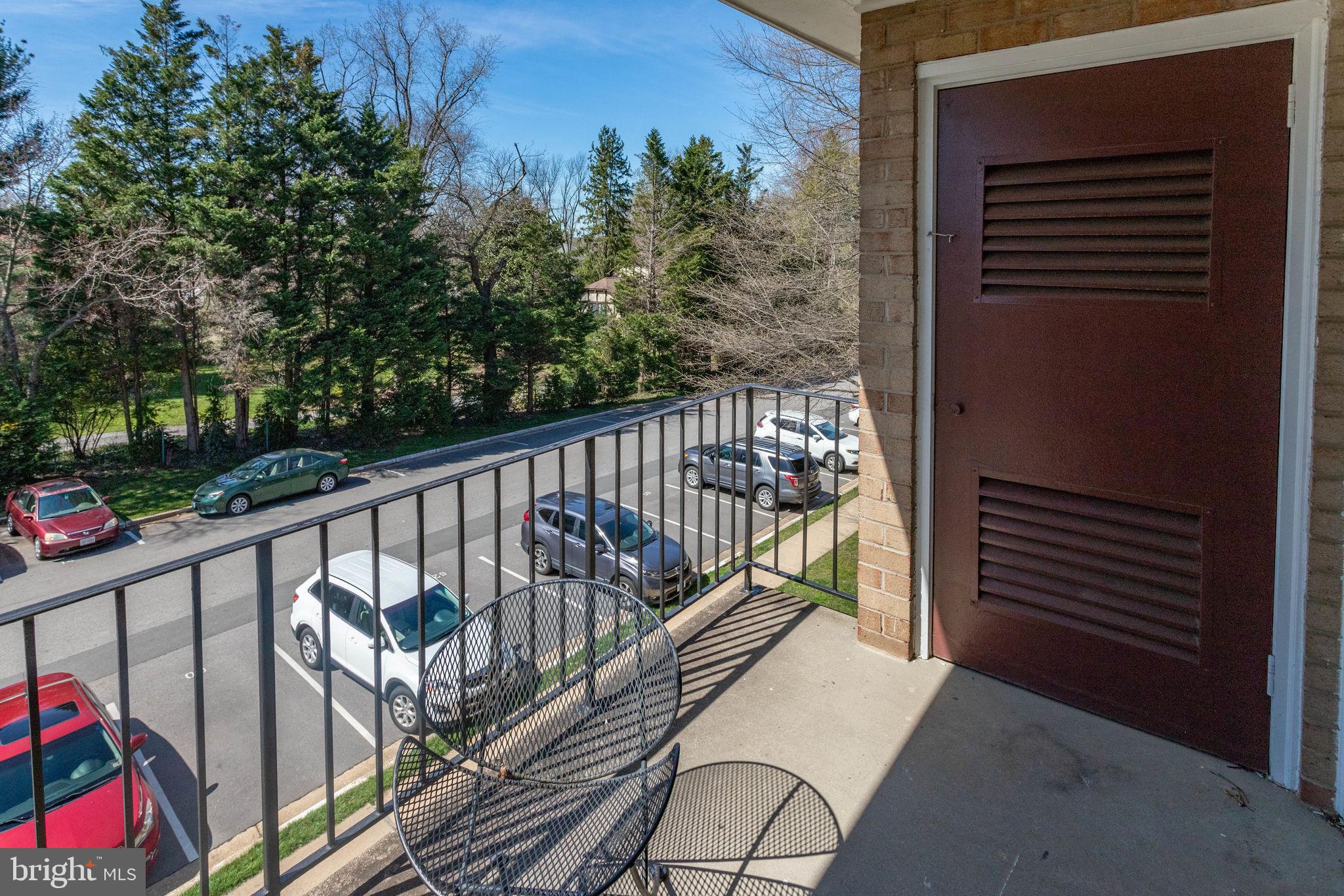 LYNDHURST - Residential