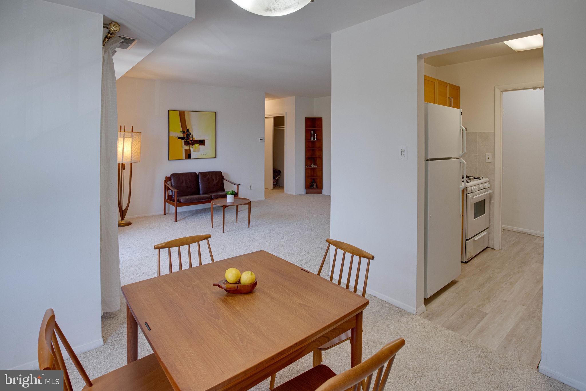 LYNDHURST - Residential