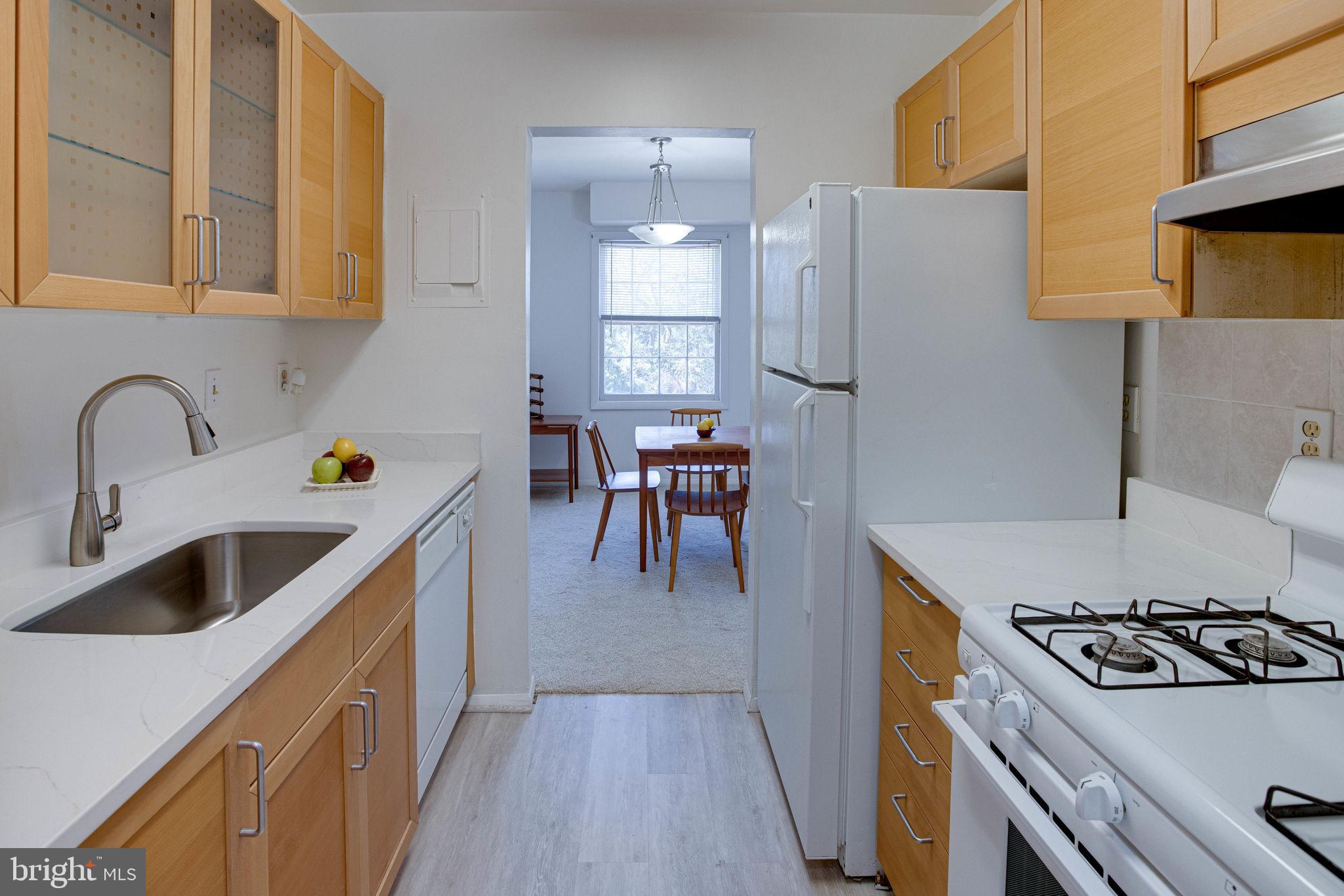 LYNDHURST - Residential