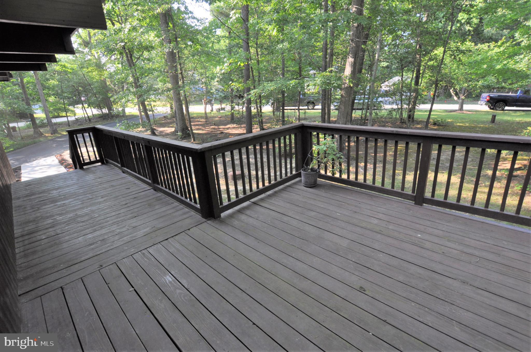 BRETON BAY ESTATES - Residential