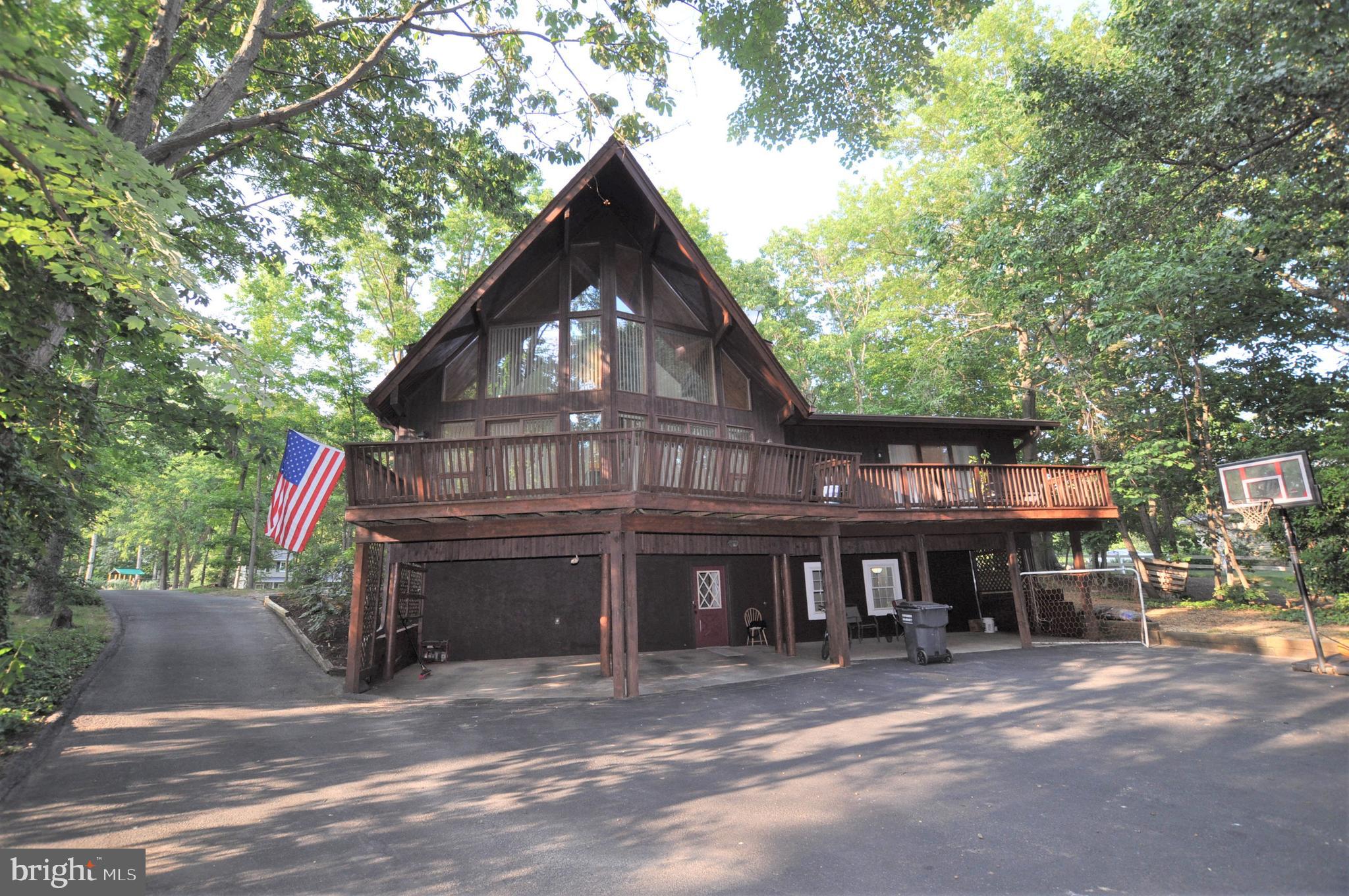 BRETON BAY ESTATES - Residential