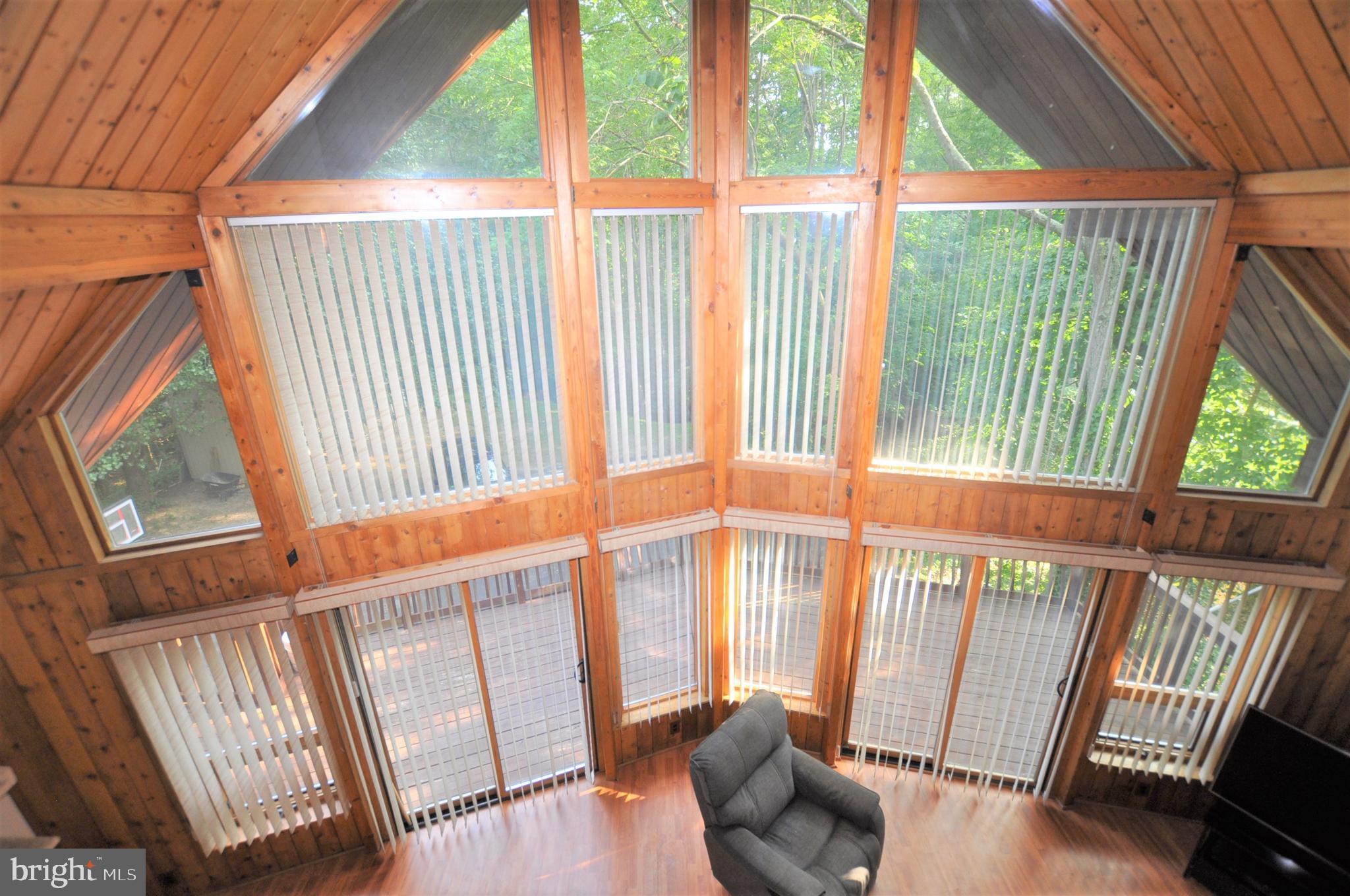 BRETON BAY ESTATES - Residential