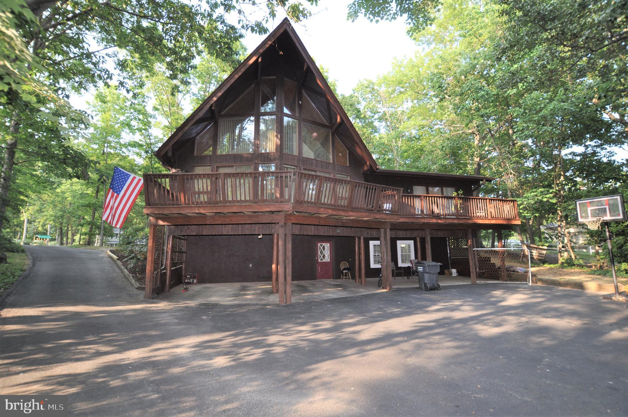 BRETON BAY ESTATES - Residential