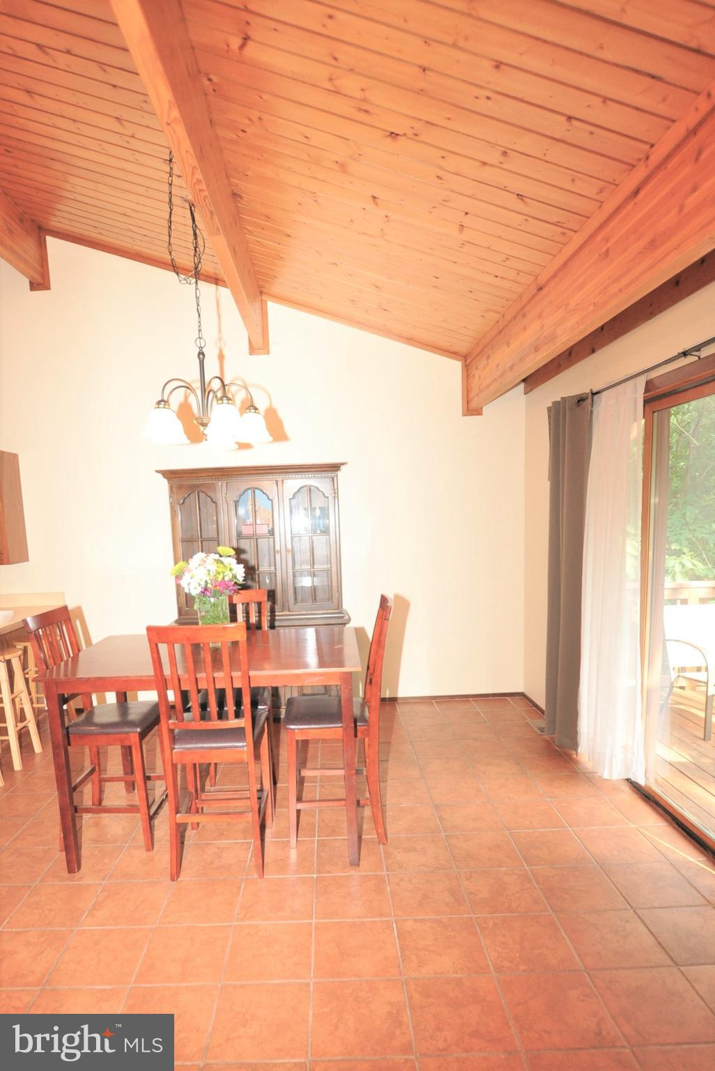 BRETON BAY ESTATES - Residential