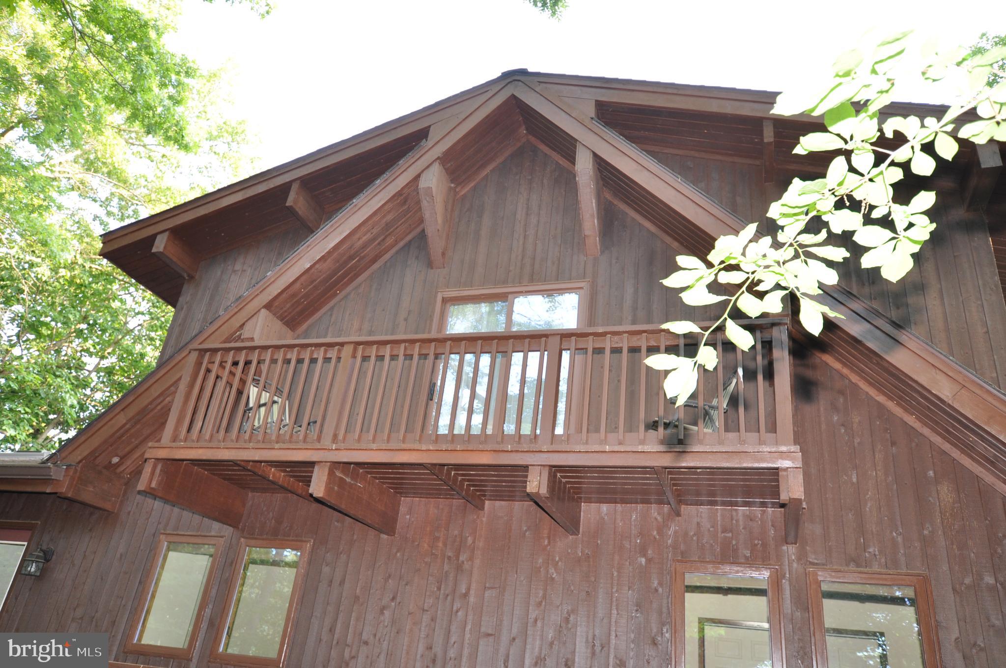 BRETON BAY ESTATES - Residential