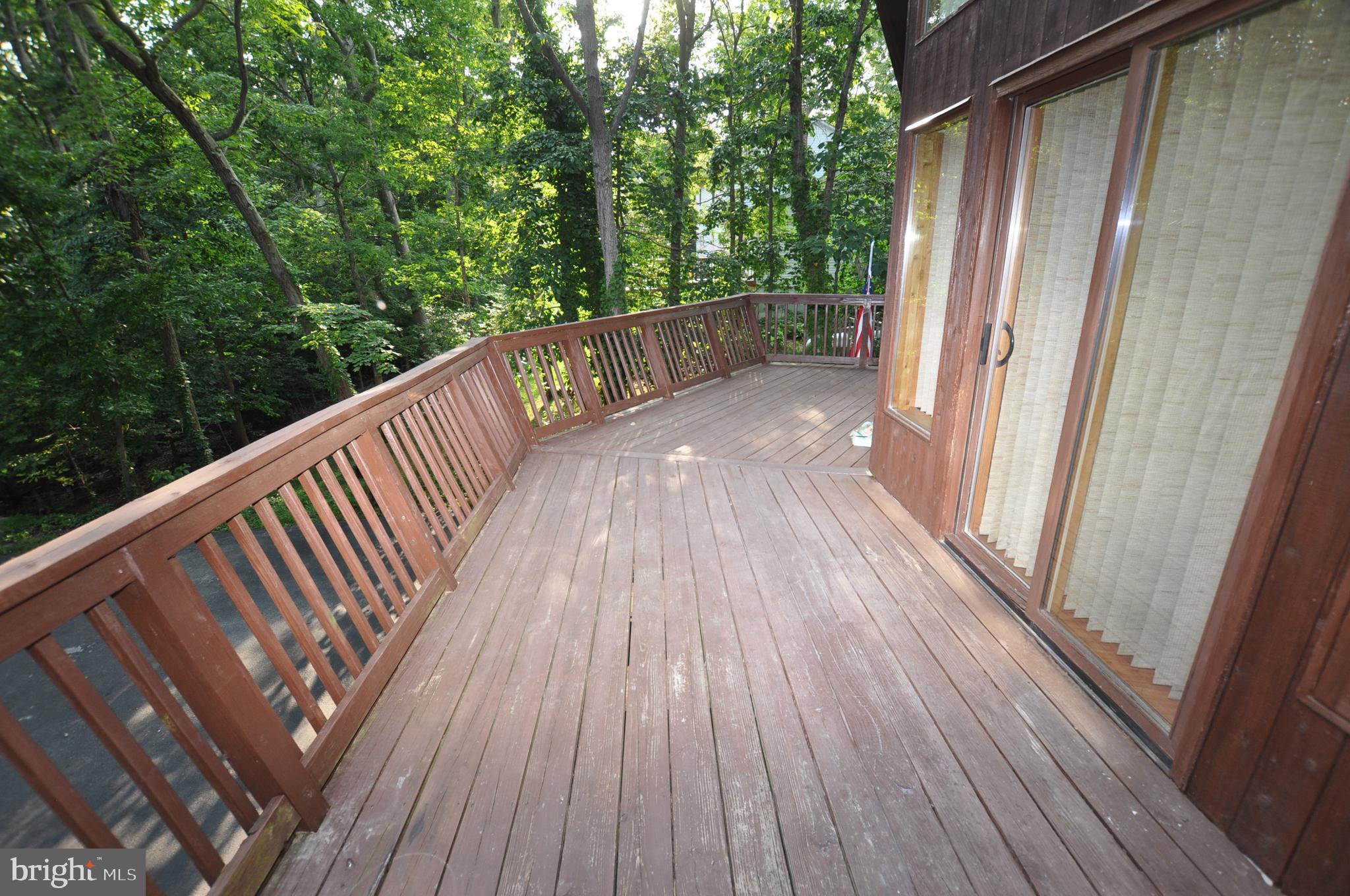 BRETON BAY ESTATES - Residential