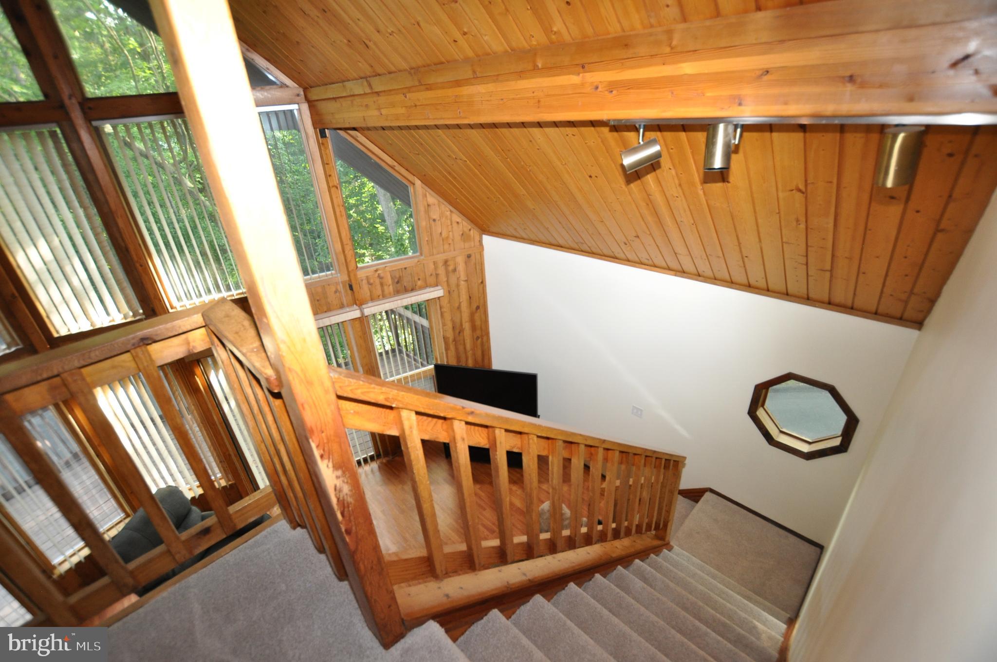 BRETON BAY ESTATES - Residential