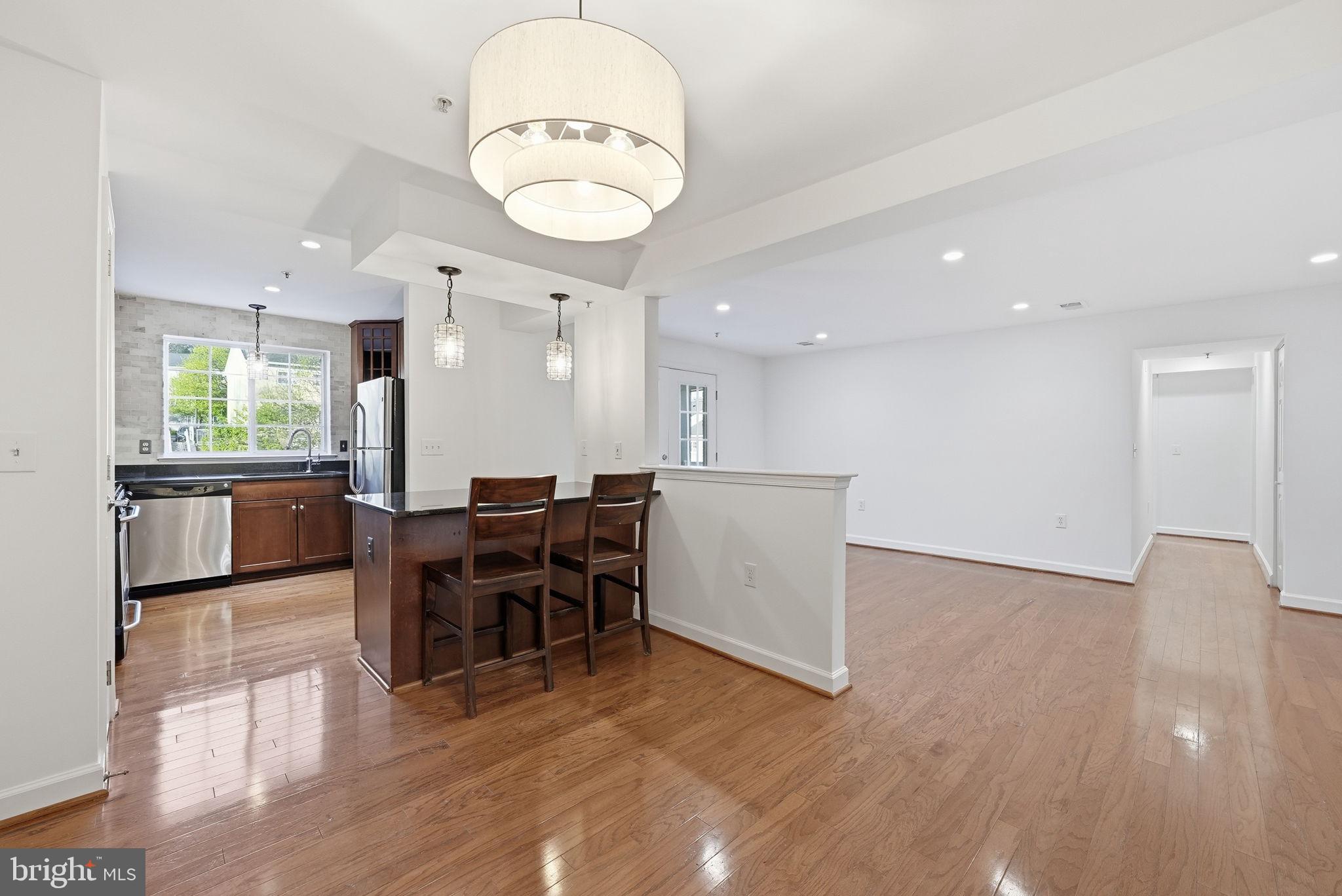 4167 S FOUR MILE RUN DRIVE 401