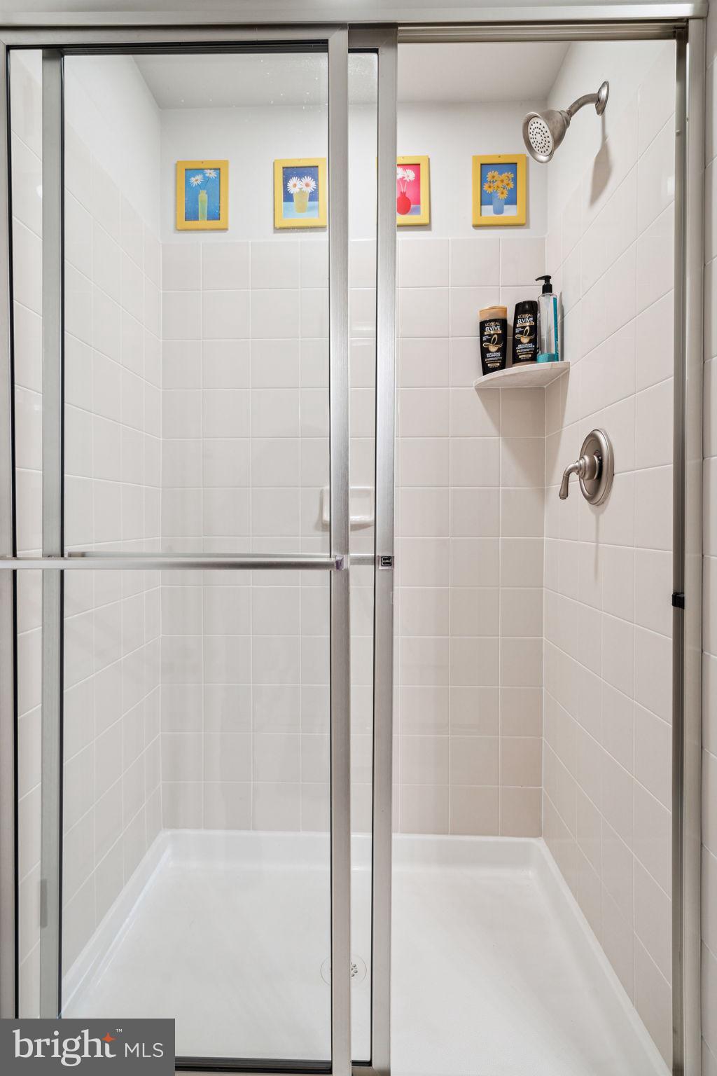 MEADOWBROOK - Residential