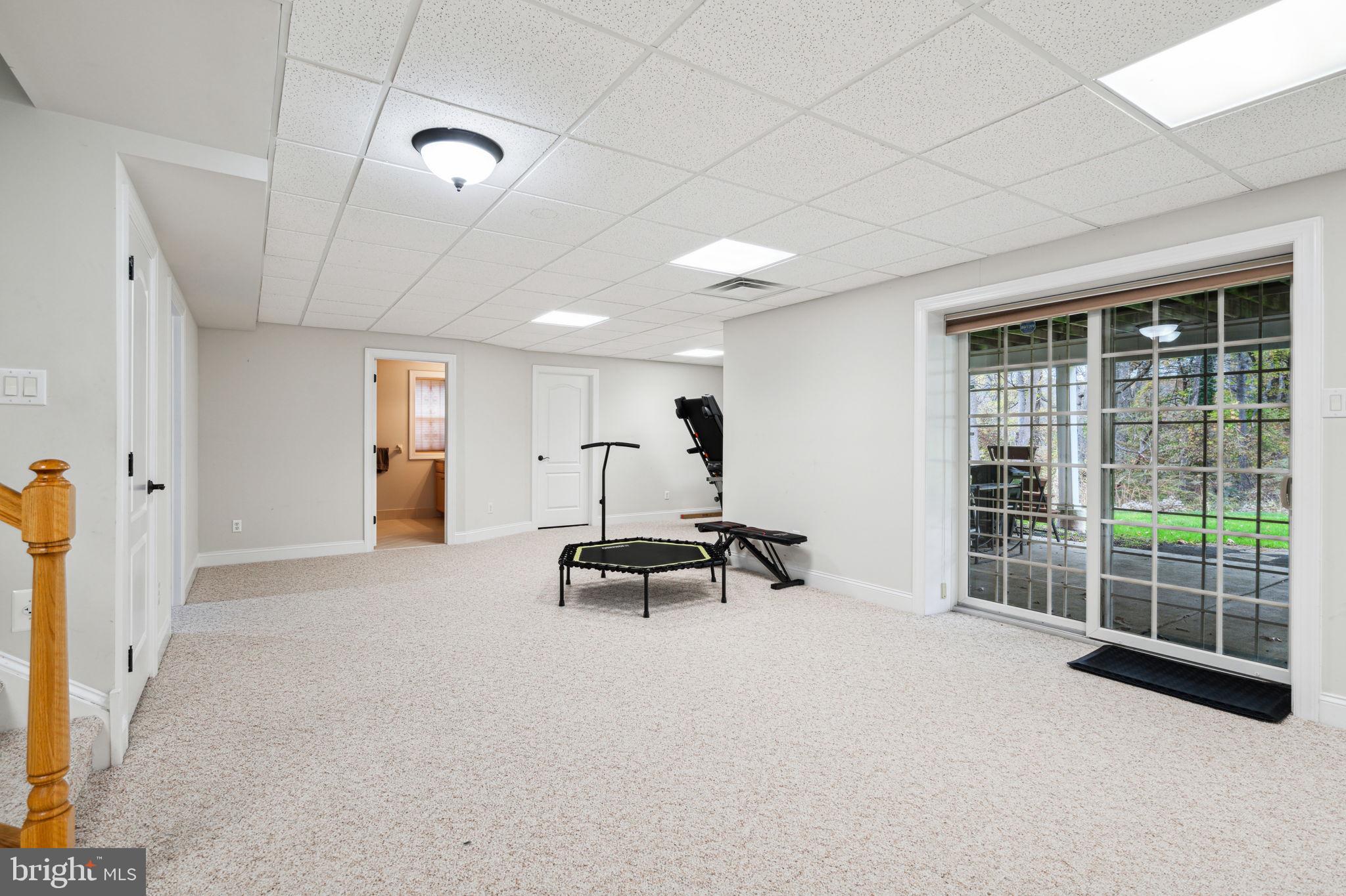 MEADOWBROOK - Residential