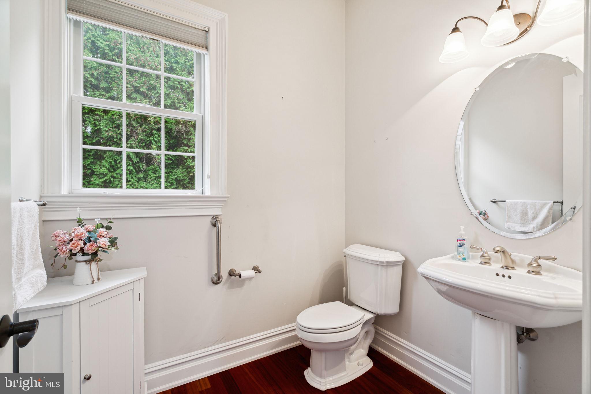 MEADOWBROOK - Residential