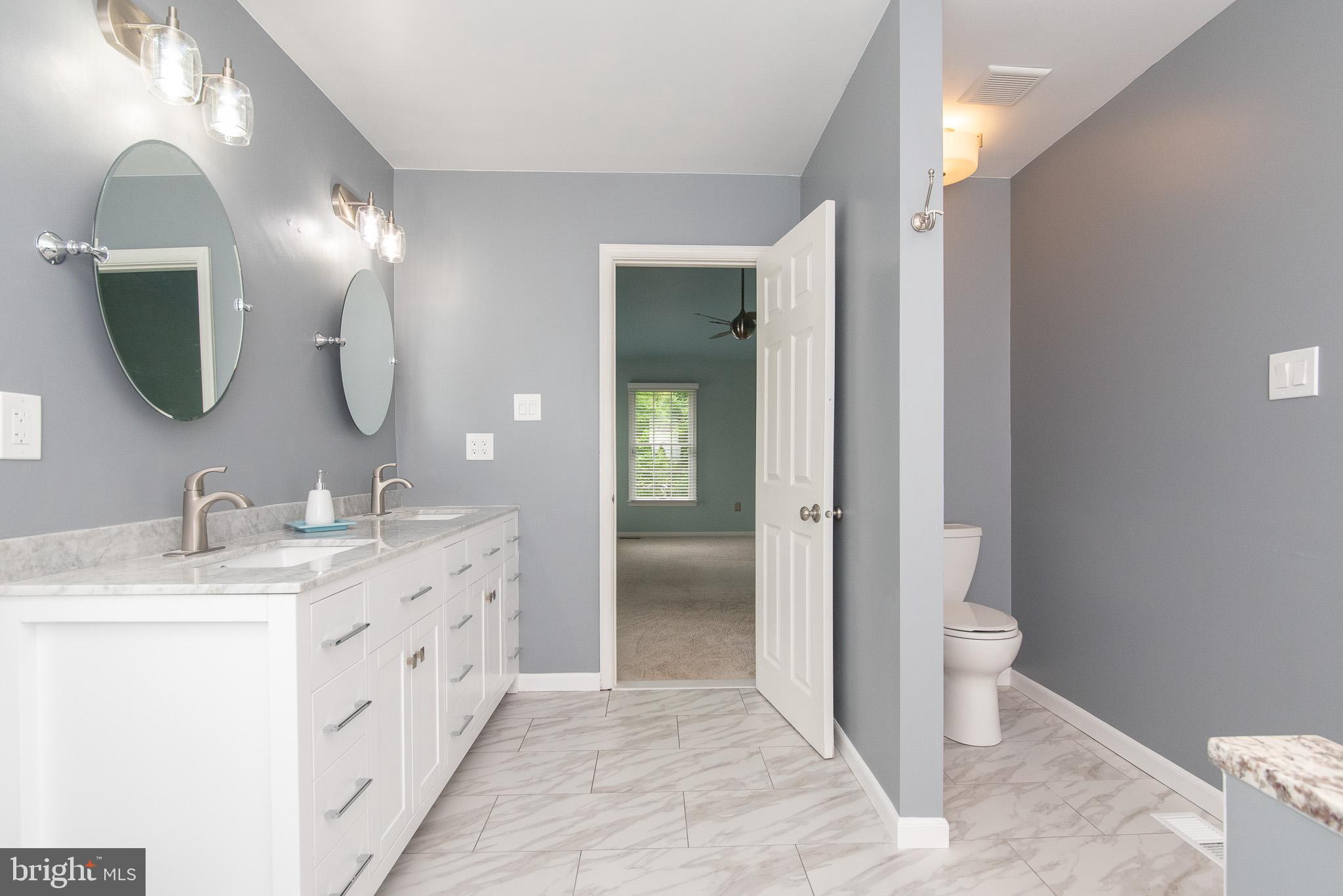 MIDDLETOWN RIDGE - Residential