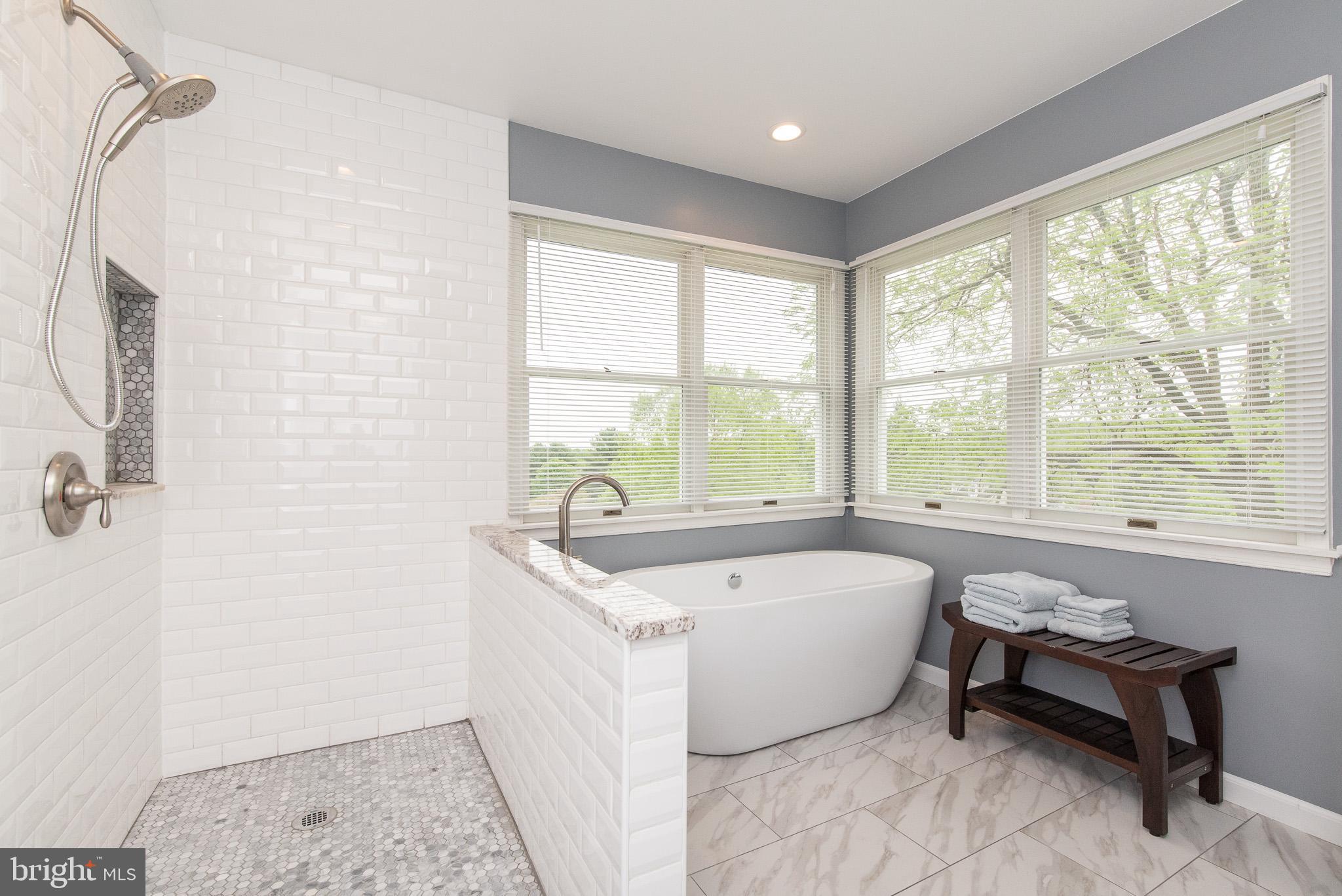 MIDDLETOWN RIDGE - Residential