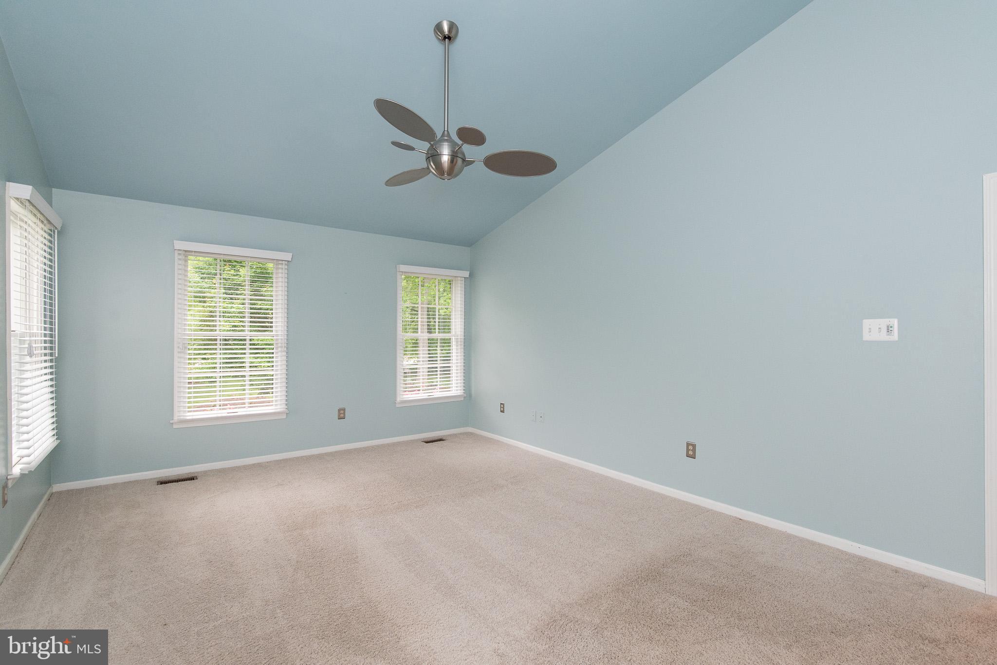 MIDDLETOWN RIDGE - Residential