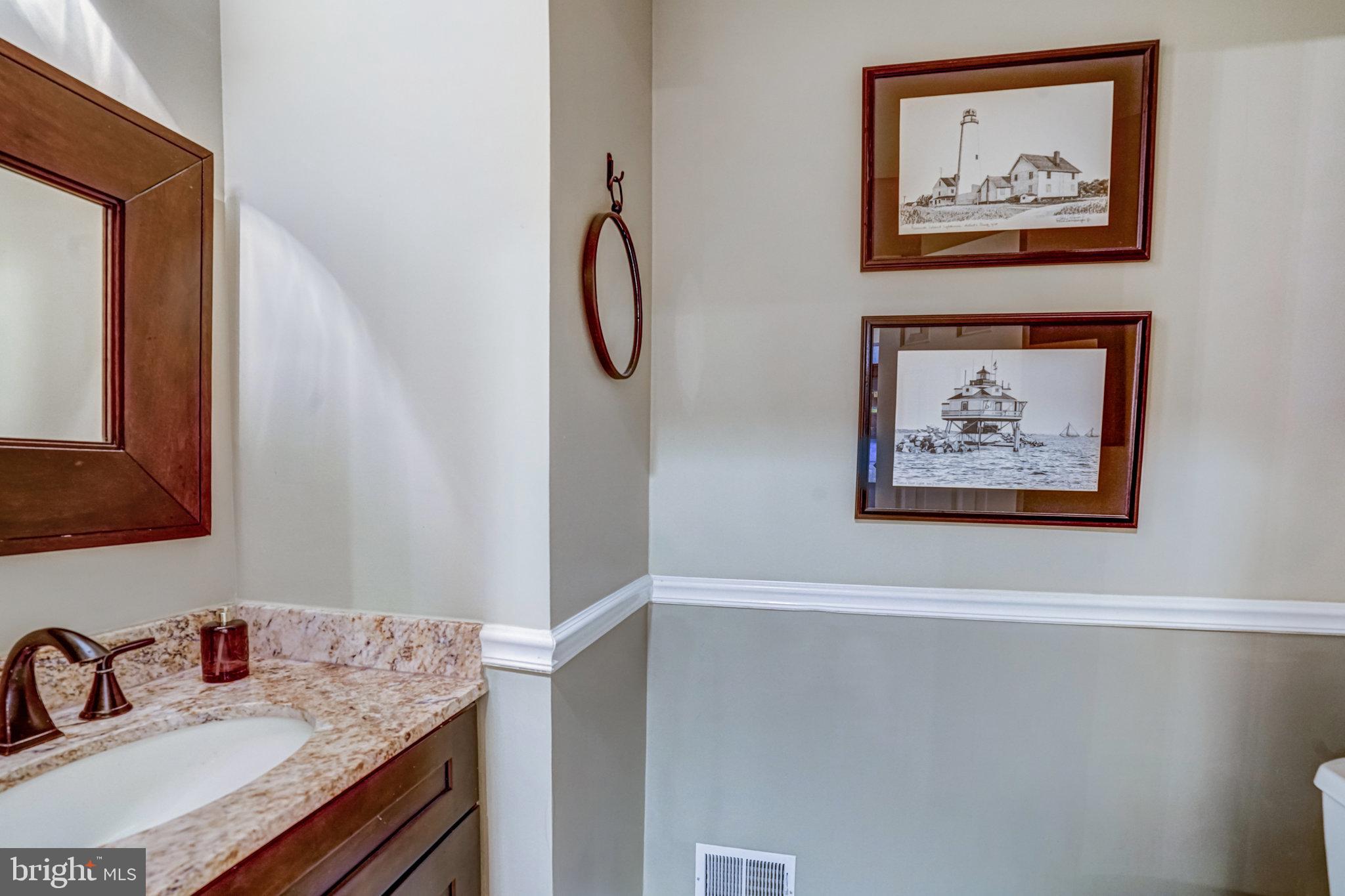 HUNTER VILLAGE - Residential