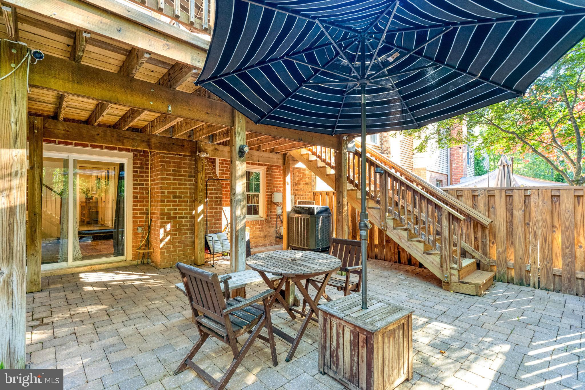 HUNTER VILLAGE - Residential