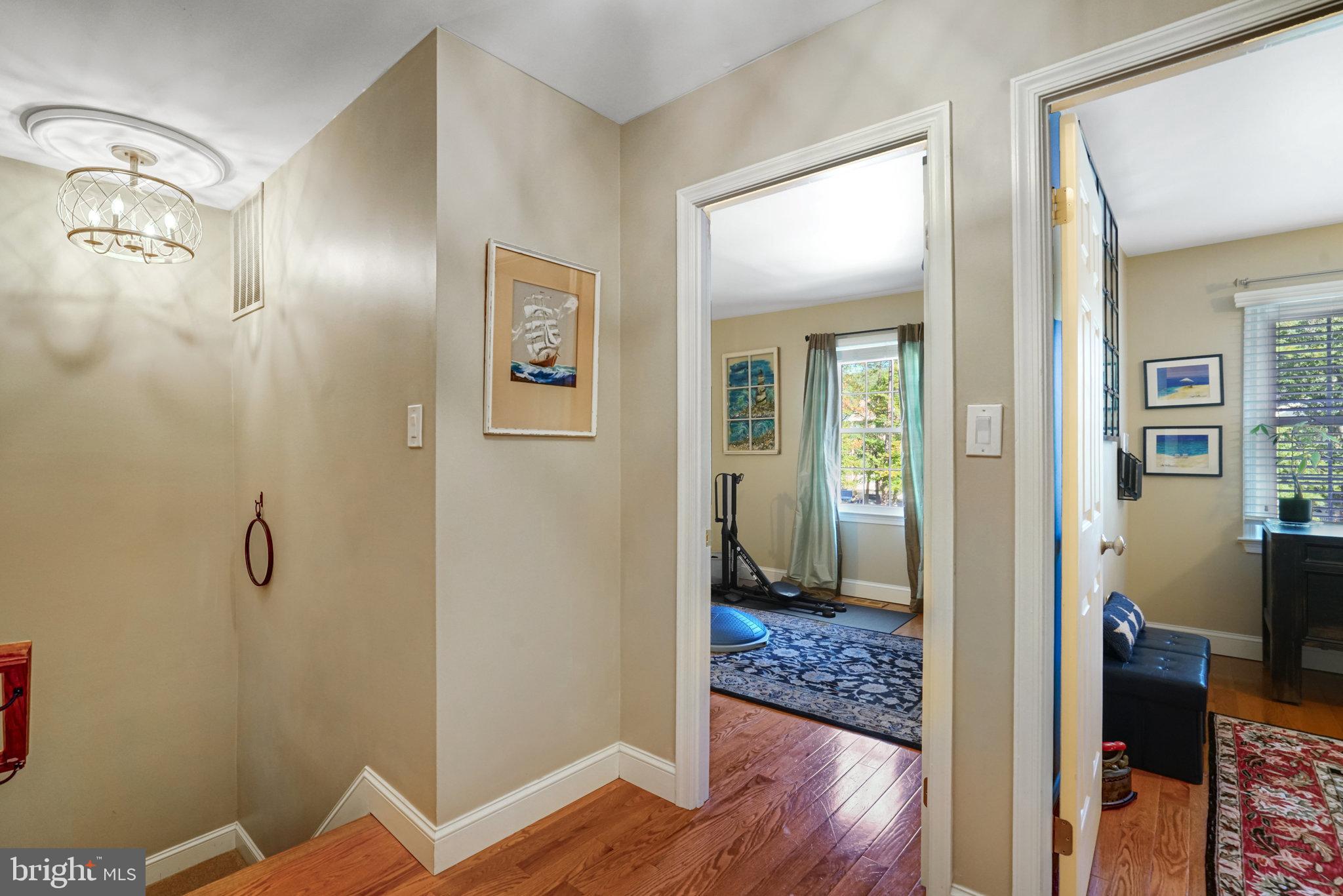 HUNTER VILLAGE - Residential