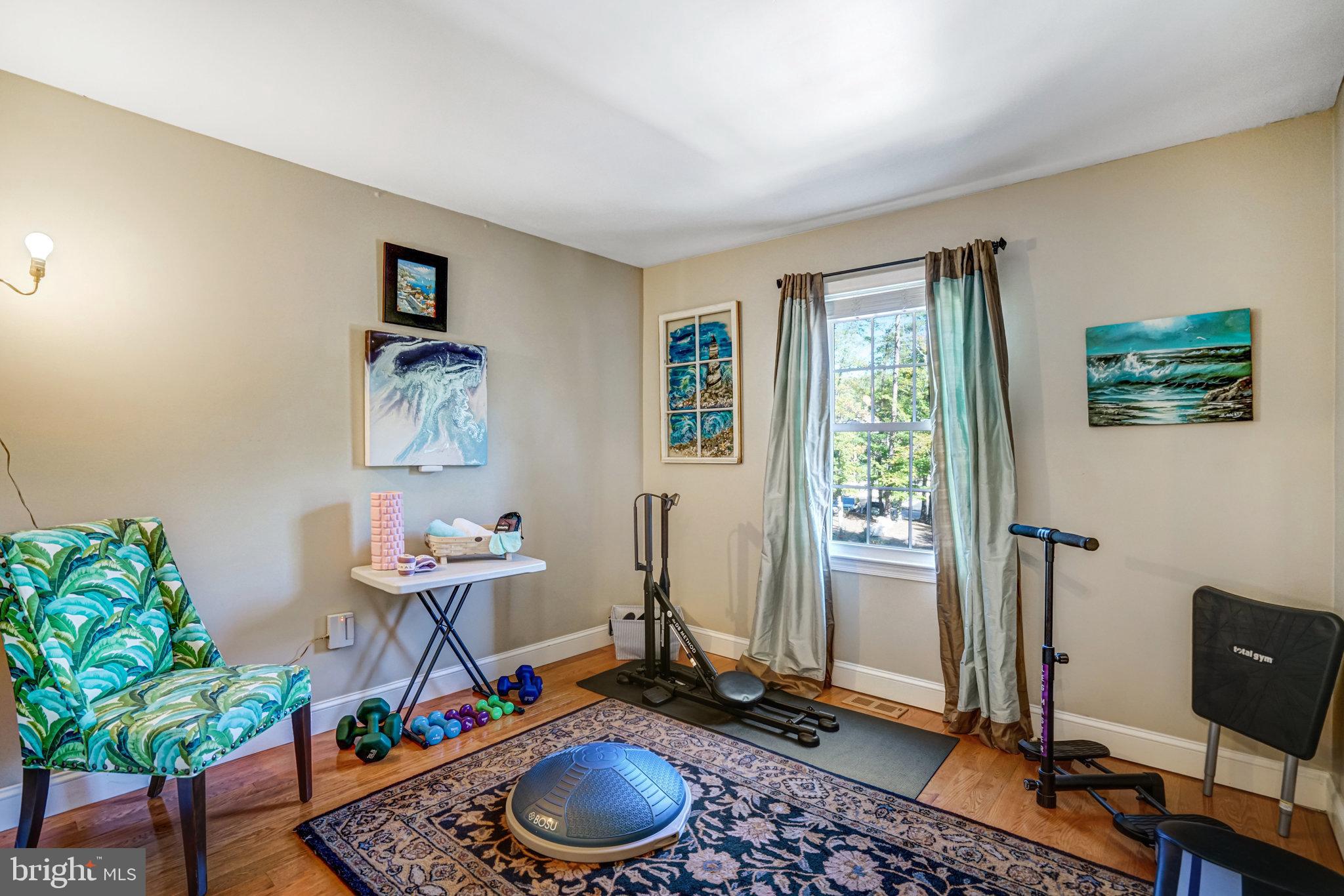 HUNTER VILLAGE - Residential