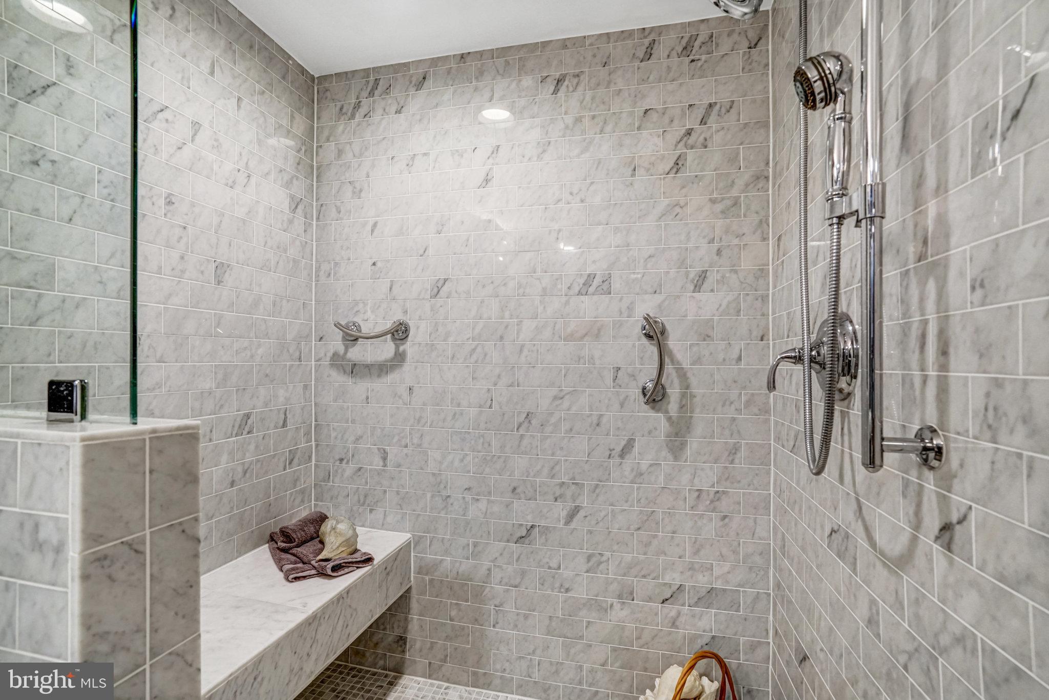 HUNTER VILLAGE - Residential