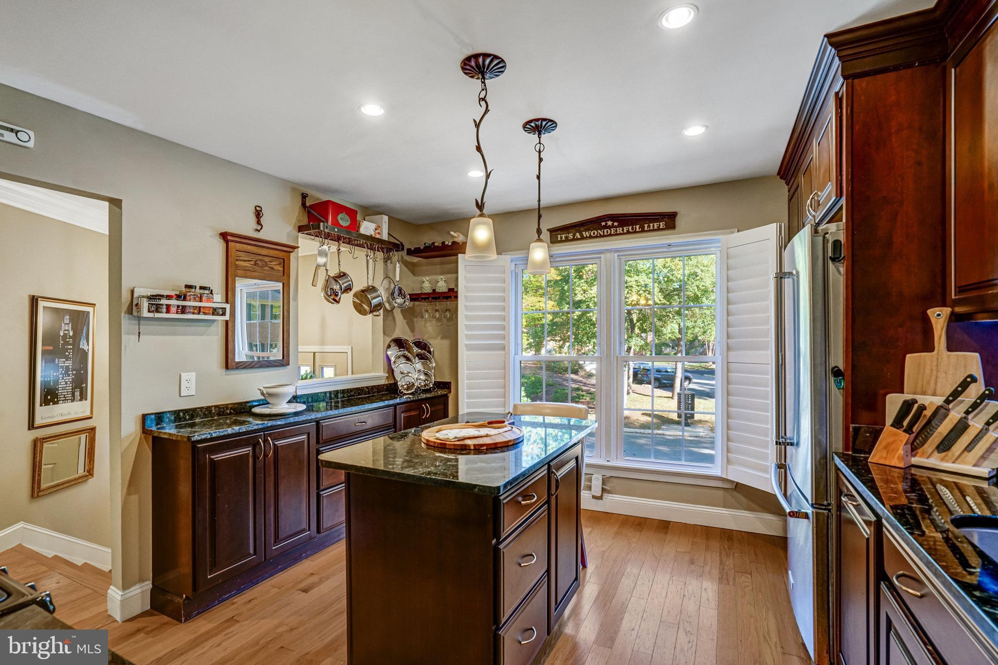 HUNTER VILLAGE - Residential