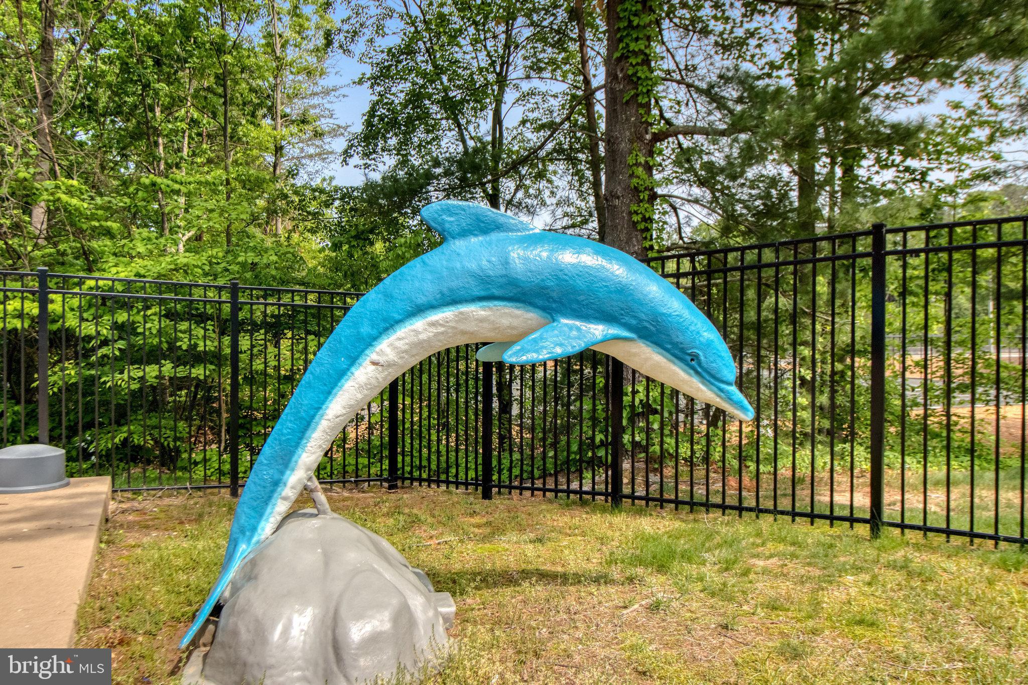 HUNTER VILLAGE - Residential