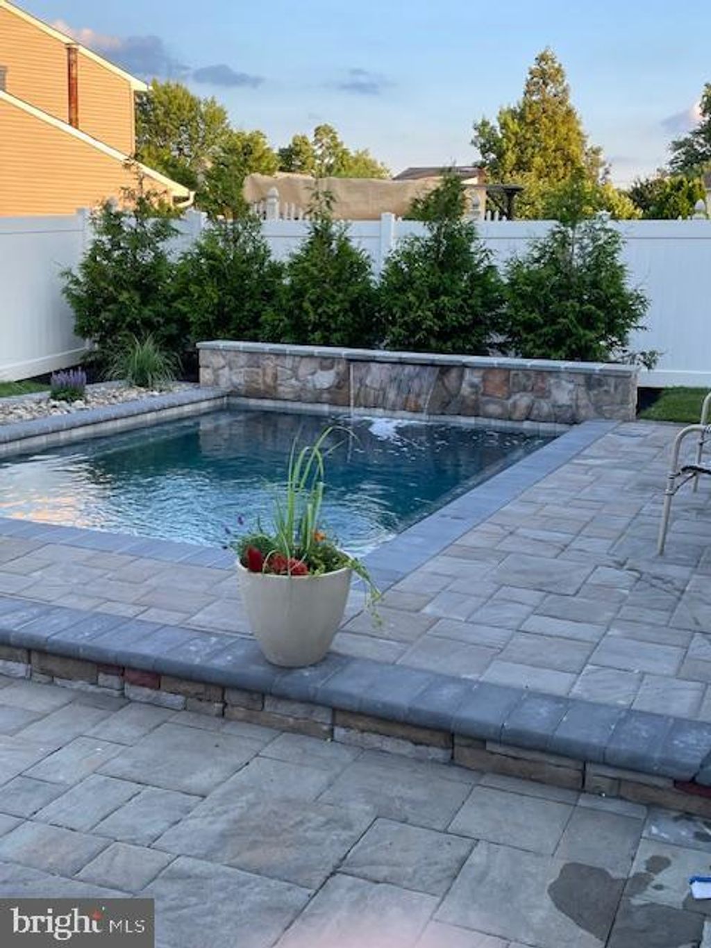 Photo of 108 Meadowview Circle, MARLTON, NJ 08053 (MLS # NJBL2098490)